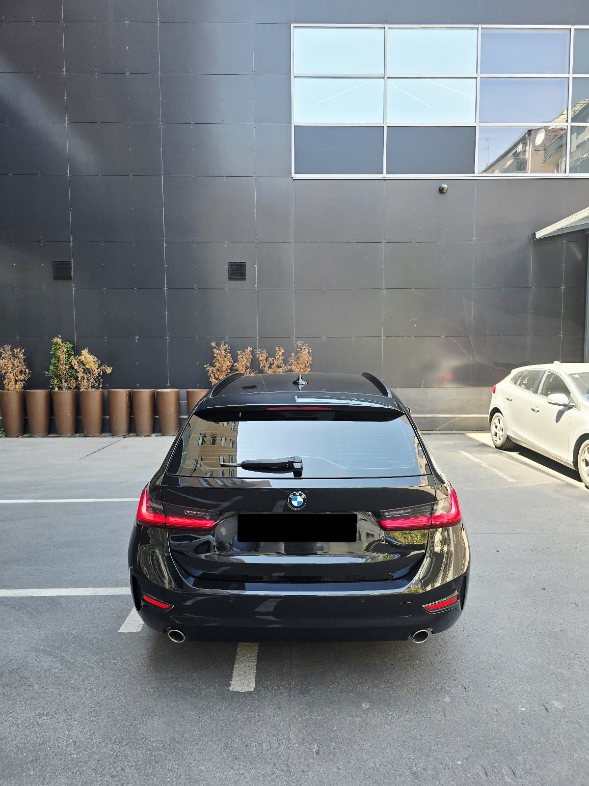 Bmw 318d Touring, automatik, 03/2022, fotografija 6
