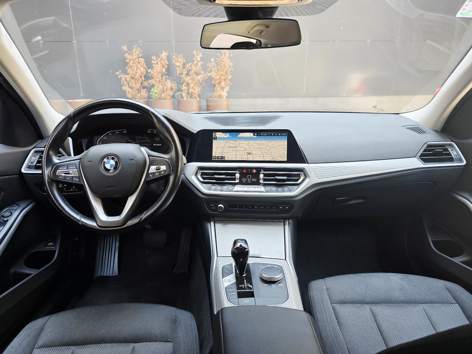 Bmw 318d Touring, automatik, 03/2022, fotografija 11