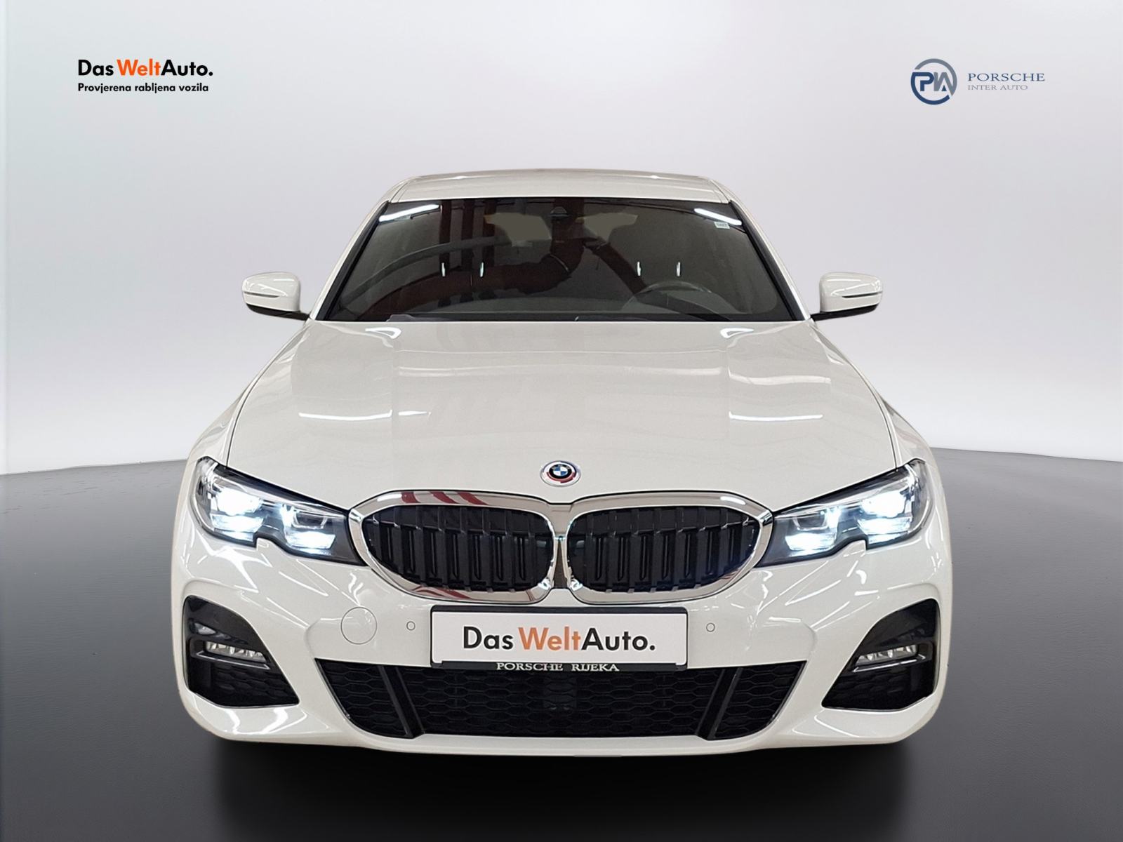 BMW 320 d M Sport, fotografija 2