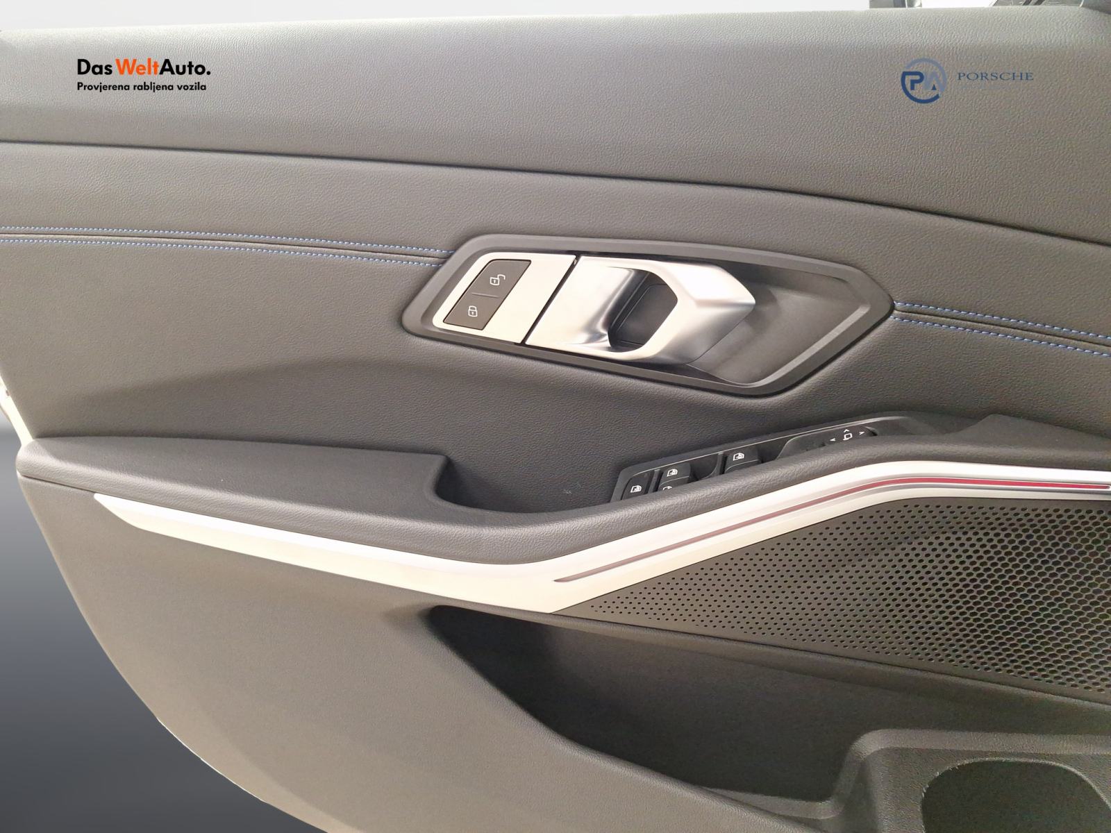 BMW 320 d M Sport, fotografija 9