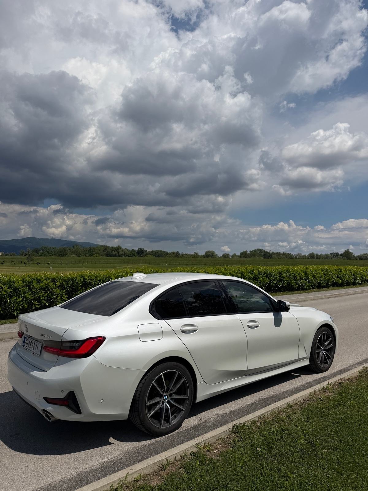 BMW 320 d-SportLine,M sport, Laser…, pogled izvana - slika 3