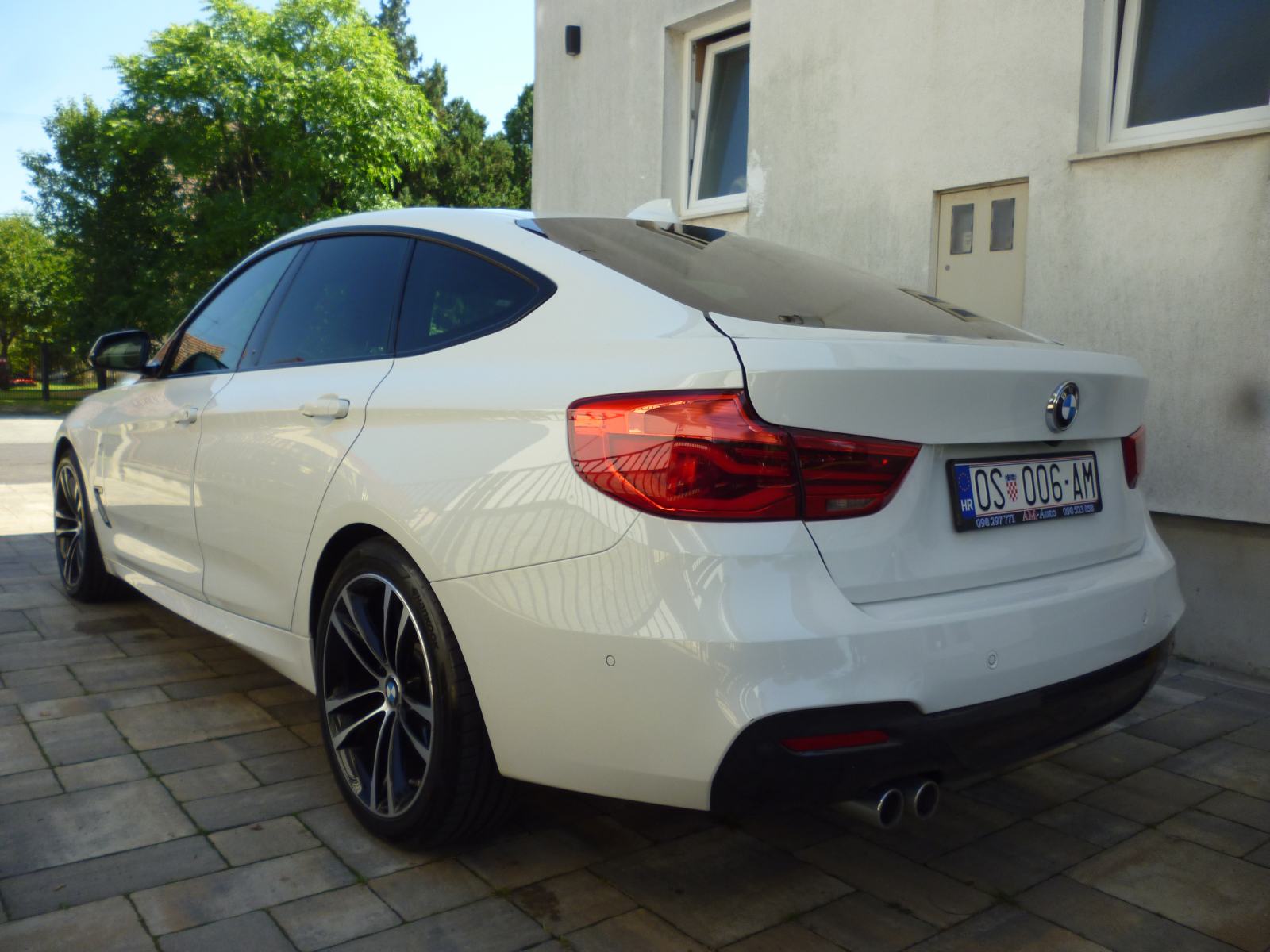 BMW 320 GT xDrive M model, automatic, odlično održavan, HR vozilo, fotografija 6