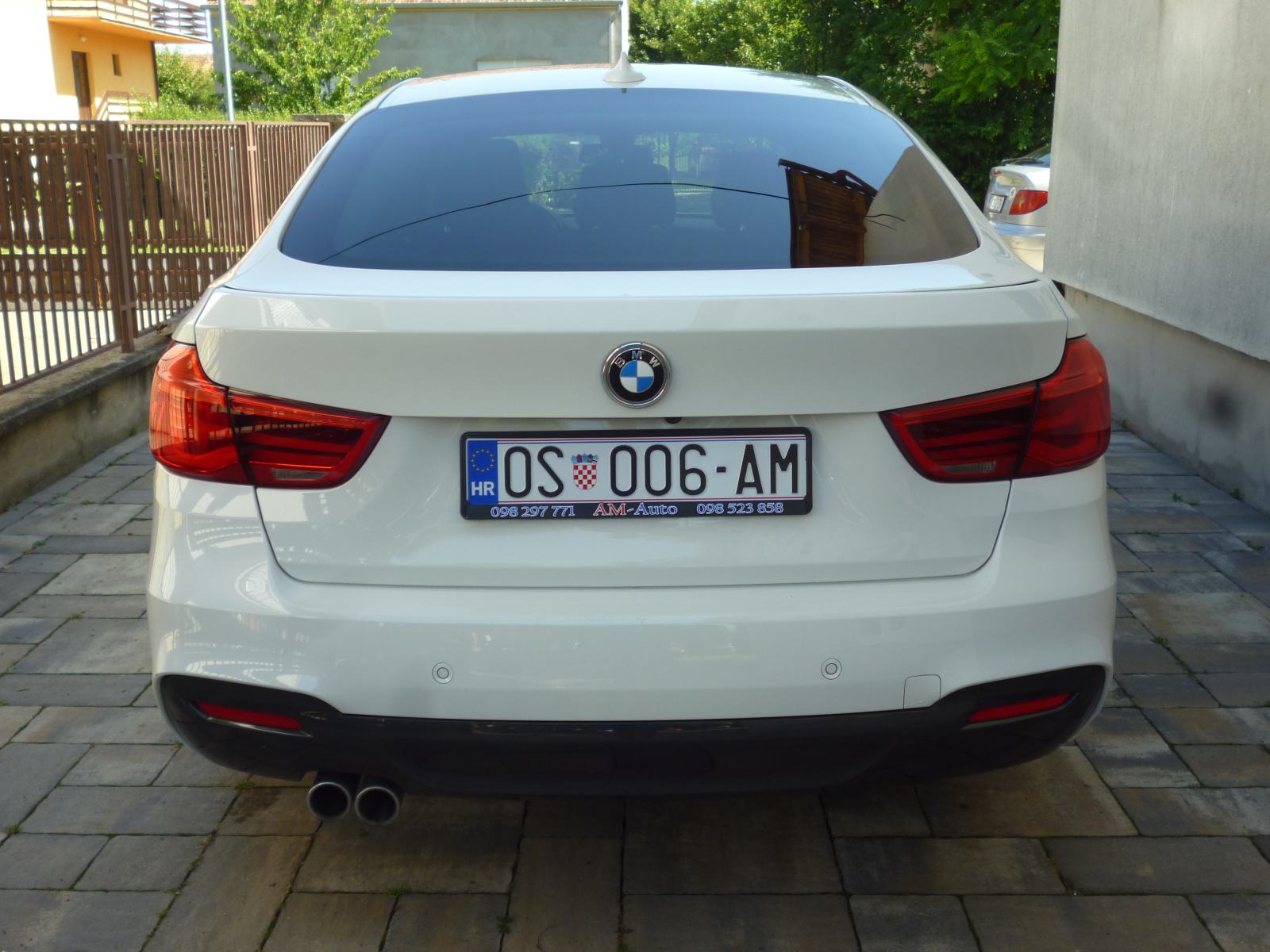 BMW 320 GT xDrive M model, automatic, odlično održavan, HR vozilo, fotografija 7