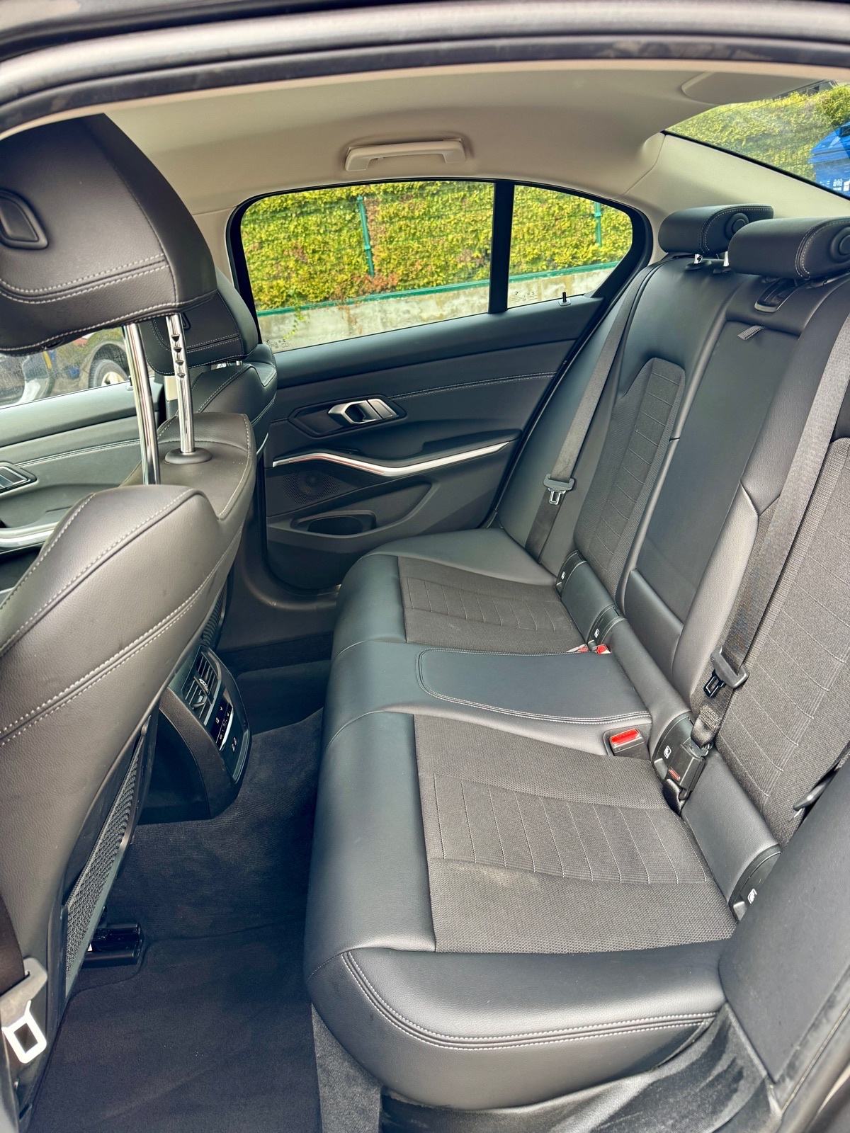 BMW 320d 2021g• Sportline❗️Shadow•Laser•Rega8/27, fotografija 12