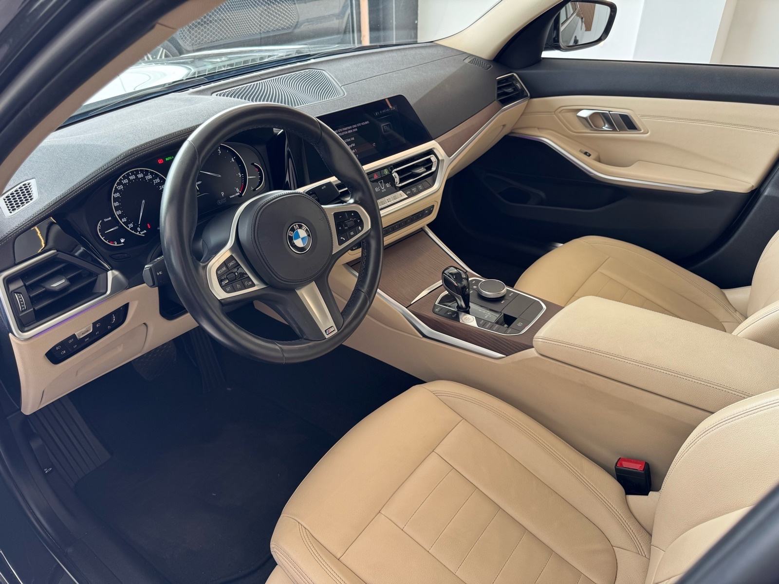 BMW 320d Aut. Luxury Line 2019.; Navi; Koža; Kamera; Reg do 10/26, fotografija 6