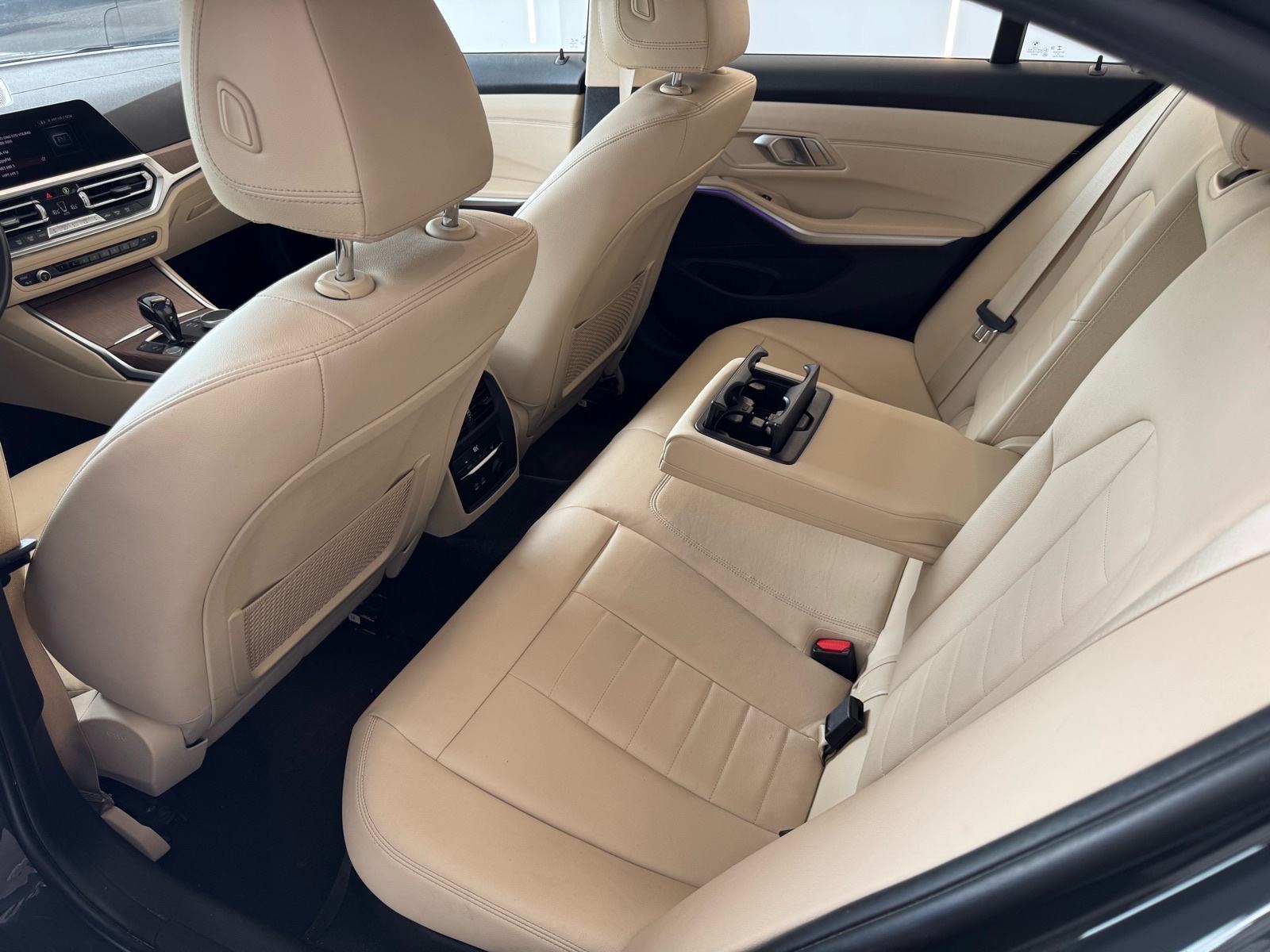 BMW 320d Aut. Luxury Line 2019.; Navi; Koža; Kamera; Reg do 10/26, fotografija 8