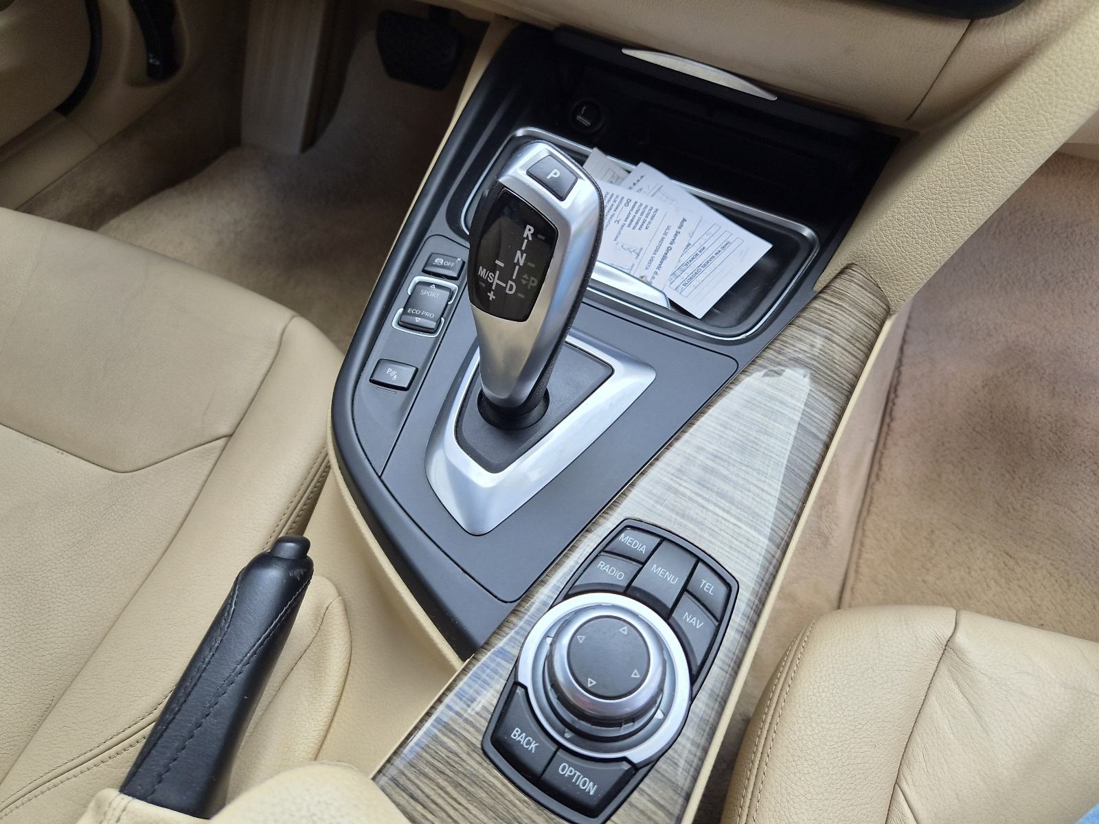 BMW 320d automatik * GARANCIJA NA KM * XENON * KOŽA * NAVI, fotografija 17