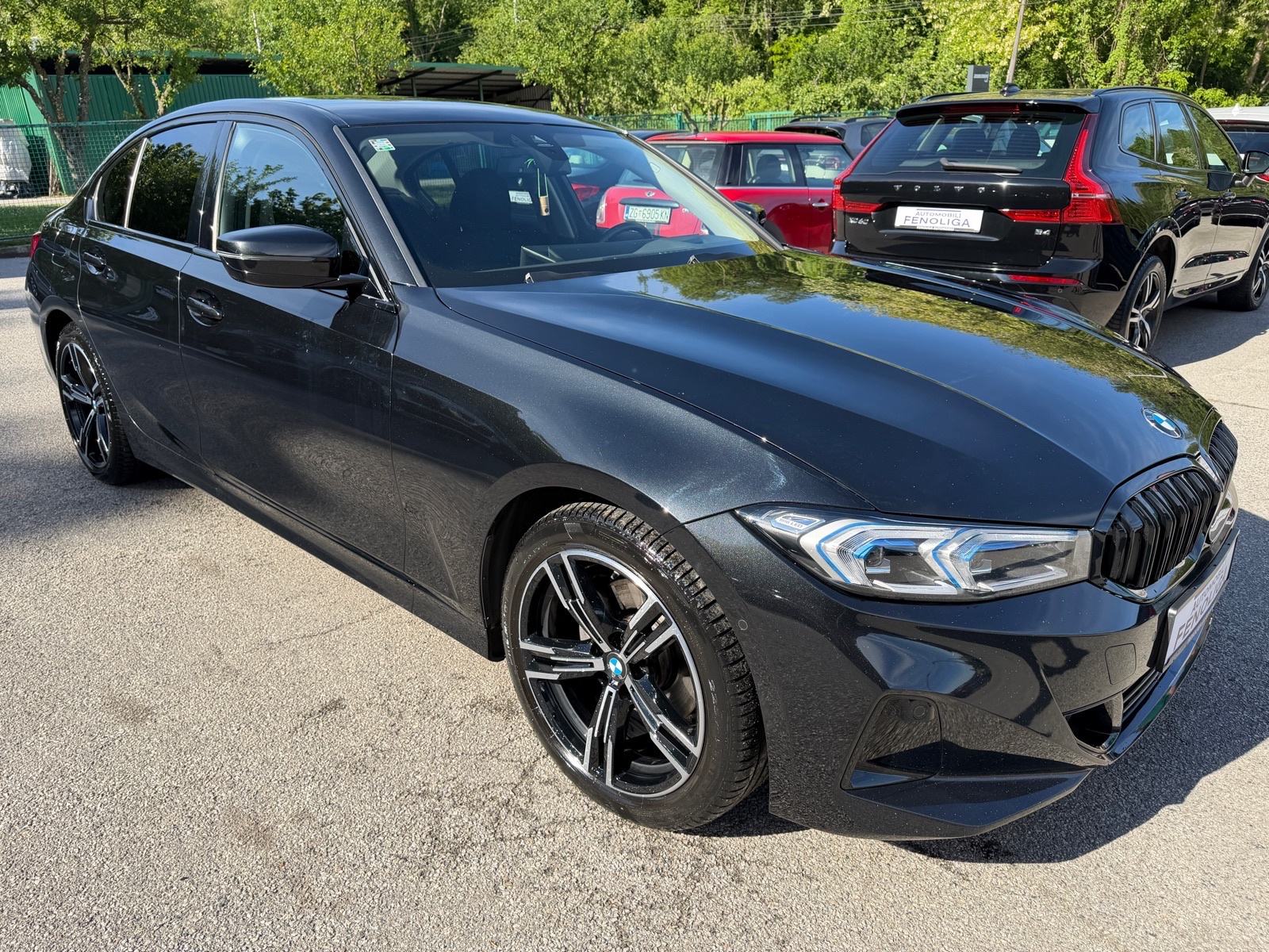 BMW 320d AUTOMATIK,LIVE COCKPIT,HEAD-UP,KAMERA,RADAR,REG. DO 02/2027!, pogled izvana - slika 3