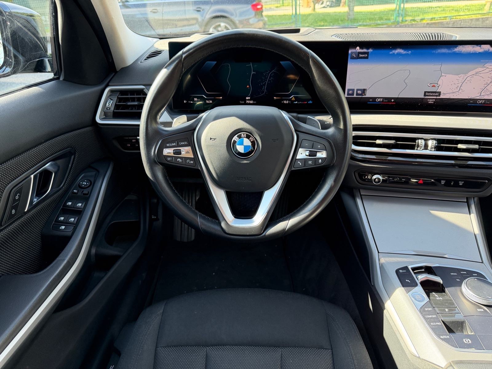 BMW 320d AUTOMATIK,LIVE COCKPIT,HEAD-UP,KAMERA,RADAR,REG. DO 02/2027!, fotografija 9