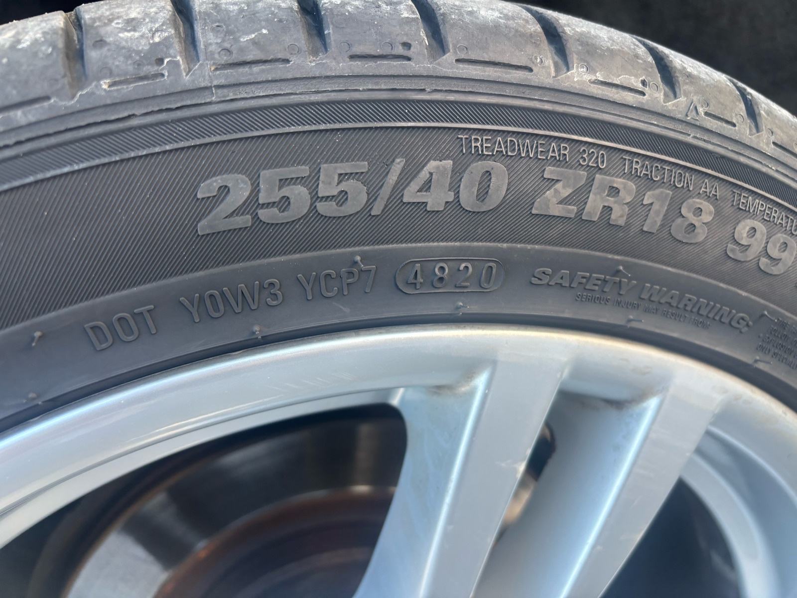 BMW 320d Automatik Top stanje malo km Reg 06/2027, fotografija 12