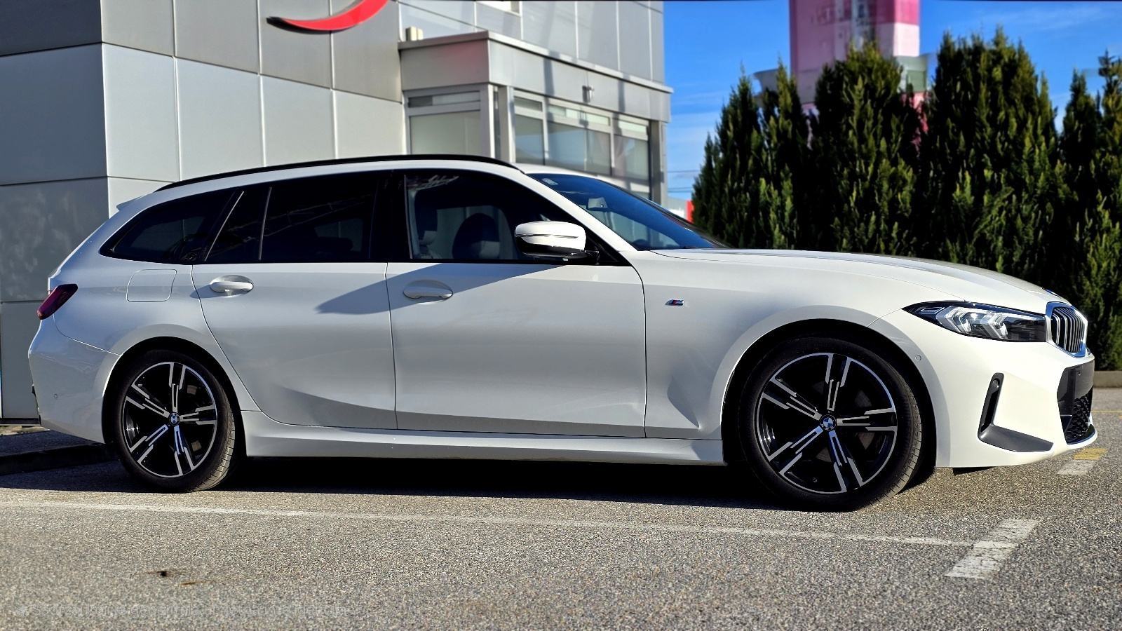 BMW 320D G21 LCi 140KW /M Paket /Garancija/Panorama/TOP Stanje/Zamjena, fotografija 13