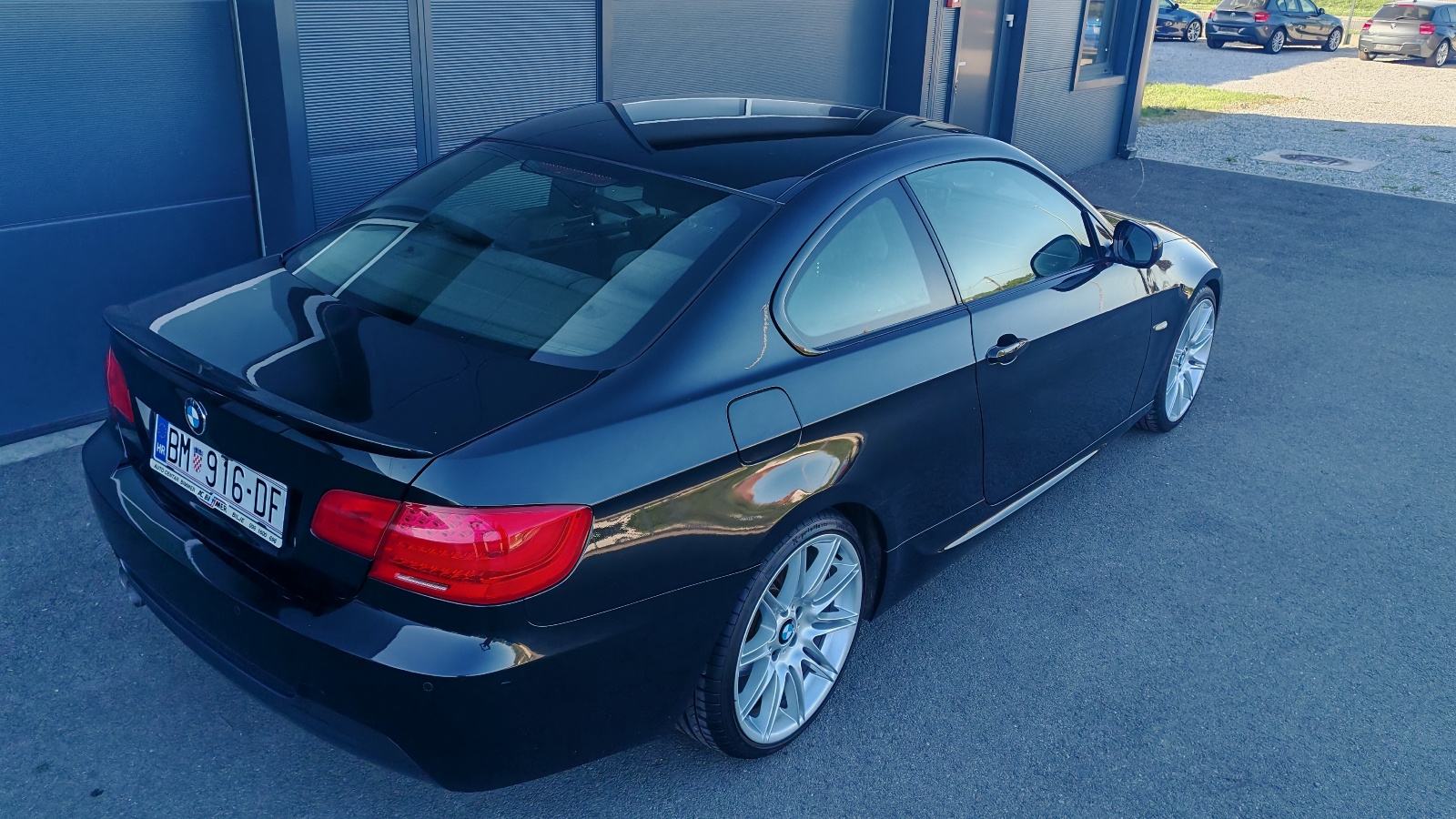BMW 320d ****M PAKET ORIGINAL****, fotografija 5