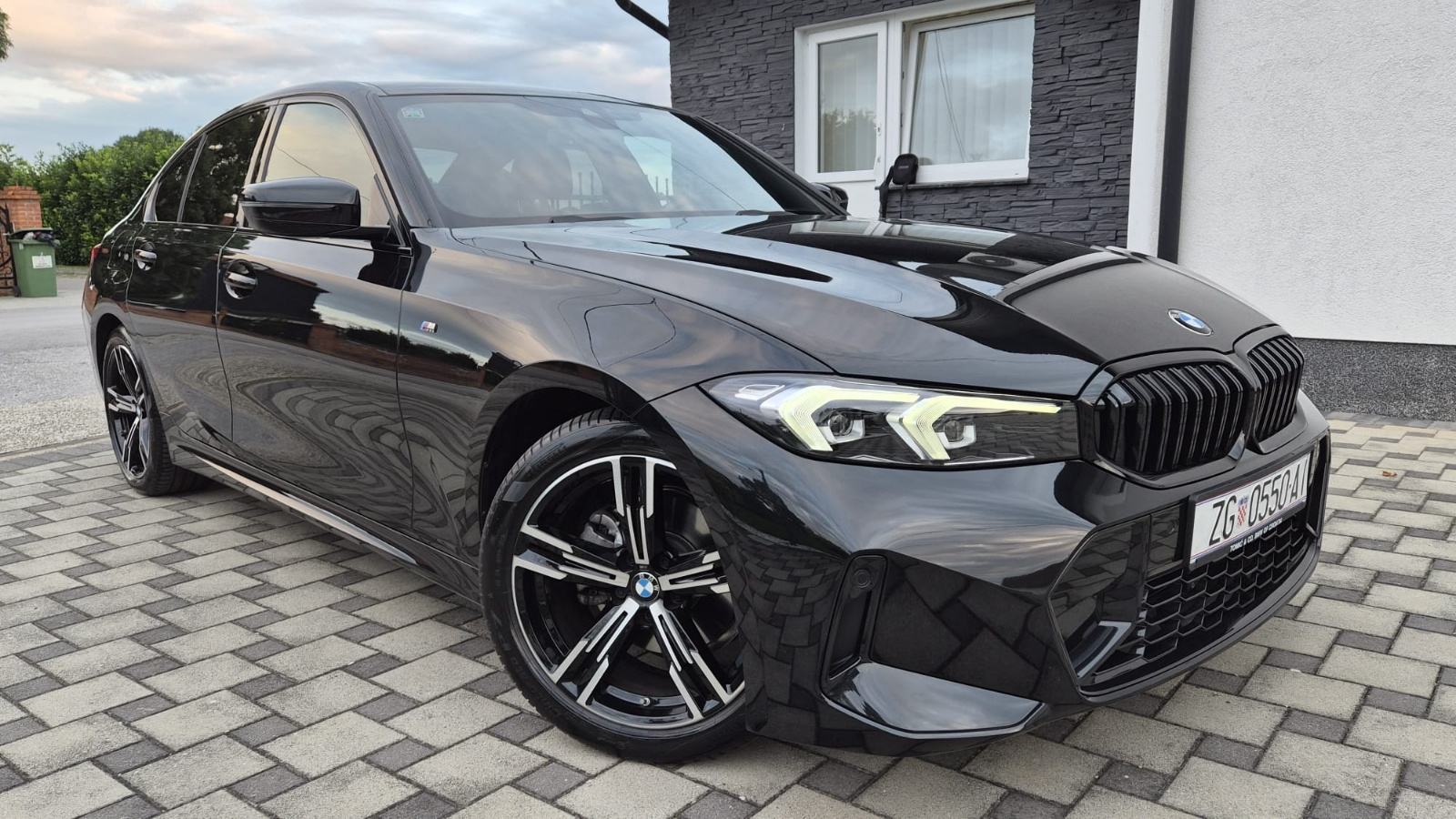 BMW 320d M-SPORT-PRO 1.VLASNIK-NIJE UVOZ-SAMO 13900KM-NOVO-NOVOOO, pogled izvana - slika 1