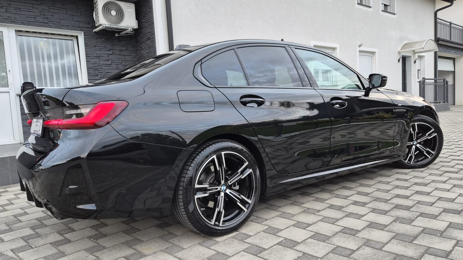 BMW 320d M-SPORT-PRO 1.VLASNIK-NIJE UVOZ-SAMO 13900KM-NOVO-NOVOOO, pogled izvana - slika 4