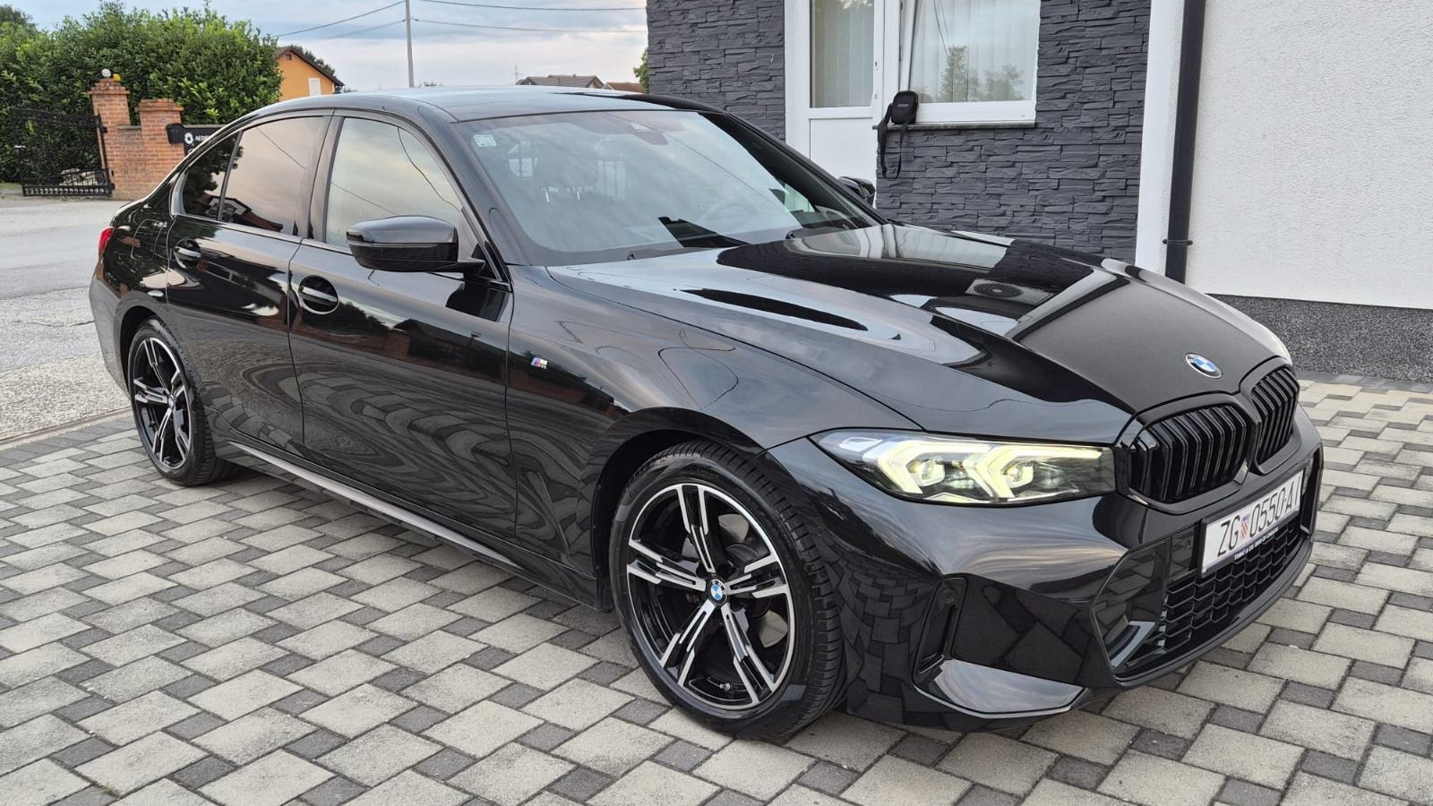 BMW 320d M-SPORT-PRO 1.VLASNIK-NIJE UVOZ-SAMO 13900KM-NOVO-NOVOOO, fotografija 7