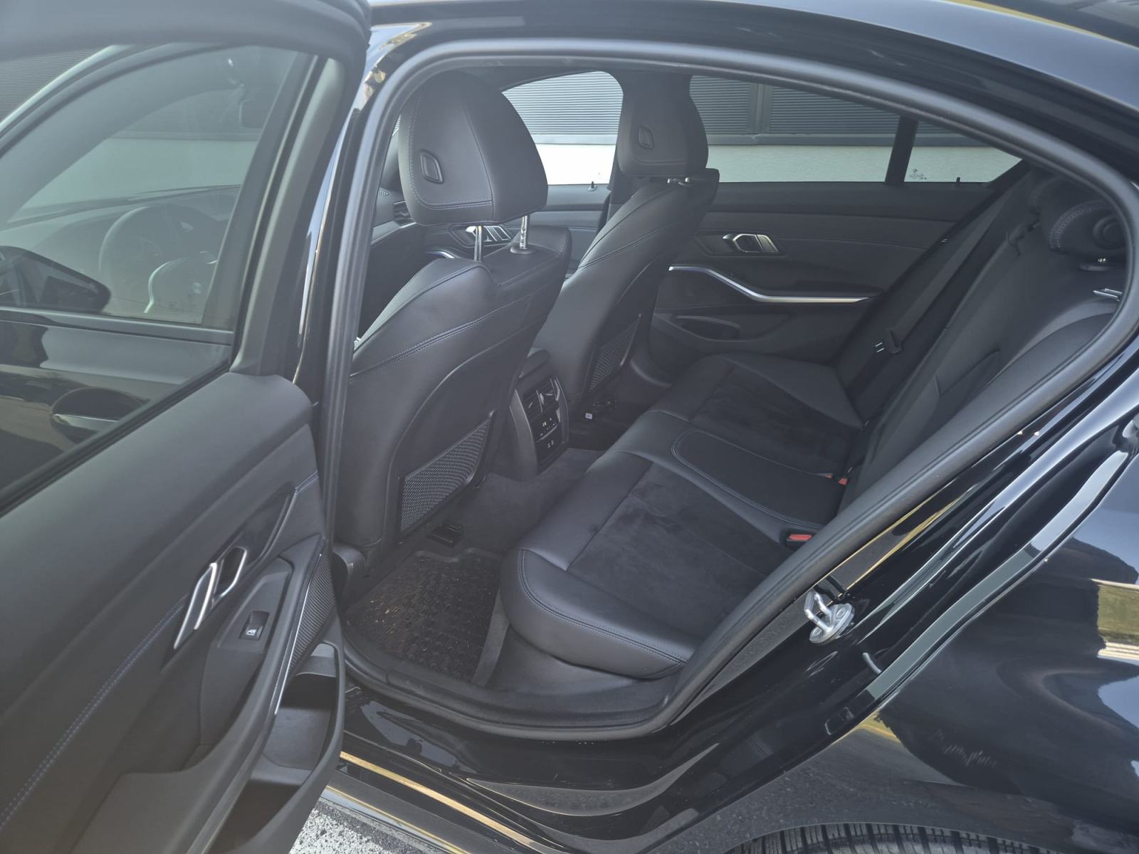 BMW 320d M-SPORT ☆ GARANCIJA ☆ RATA OD 287€, fotografija 16