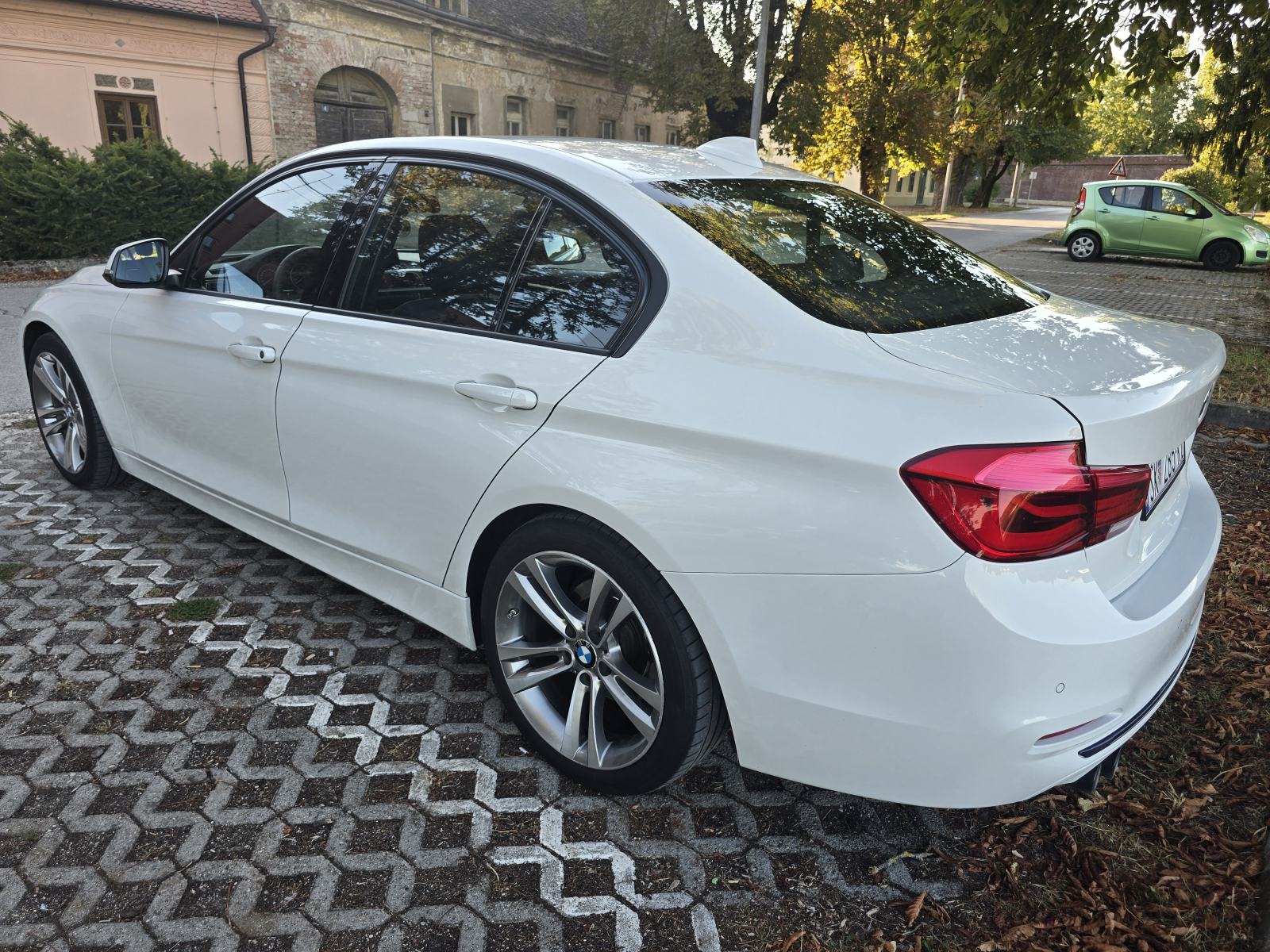 BMW 320d Sportline, fotografija 7