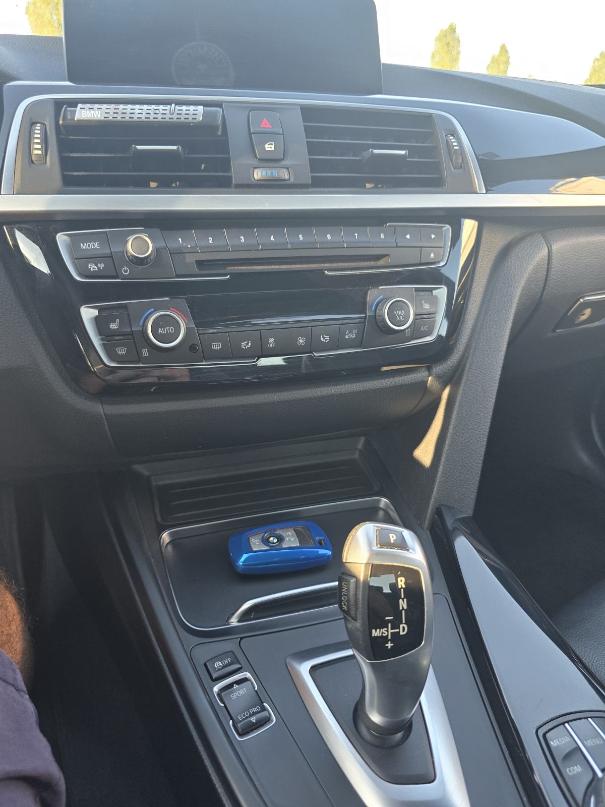 BMW 320d Sportline, fotografija 13