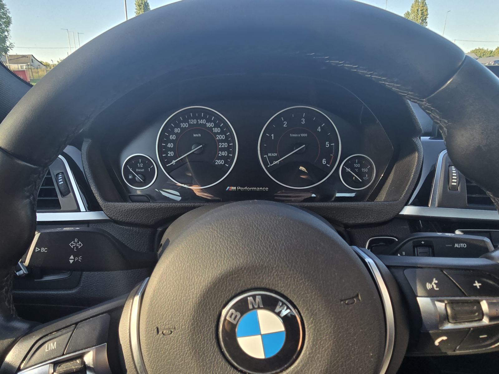 BMW 320d Sportline, fotografija 11