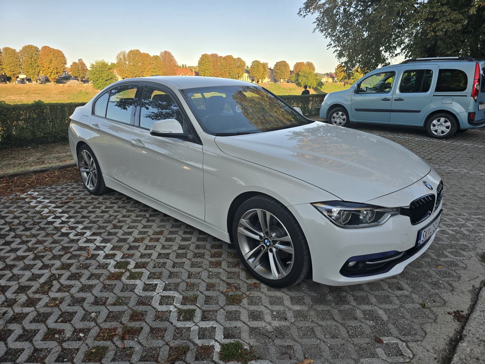 BMW 320d Sportline, fotografija 3