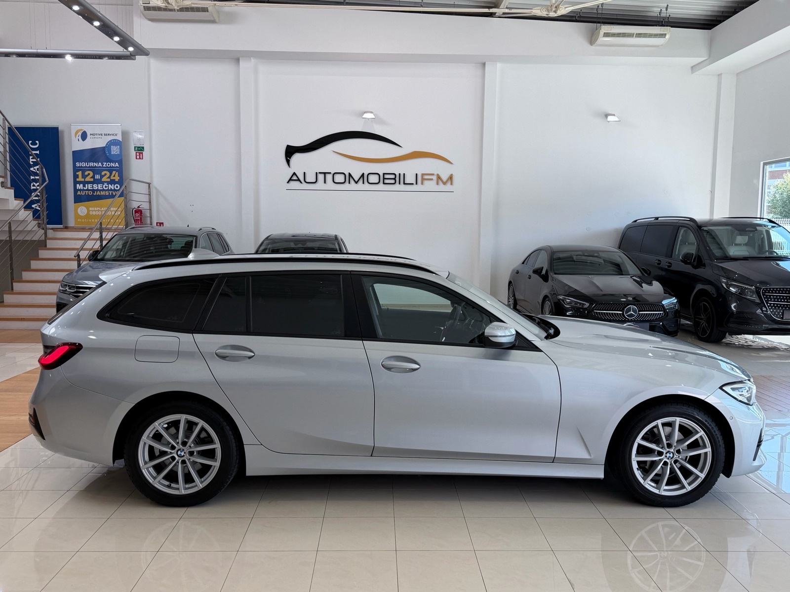 BMW 318d Touring G21 | AUTOMATIK | 2021 | VIRTUAL | LED | JAMSTVO, fotografija 10