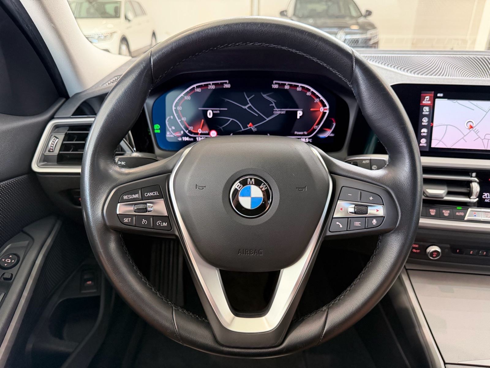 BMW 318d Touring G21 | AUTOMATIK | 2021 | VIRTUAL | LED | JAMSTVO, fotografija 15