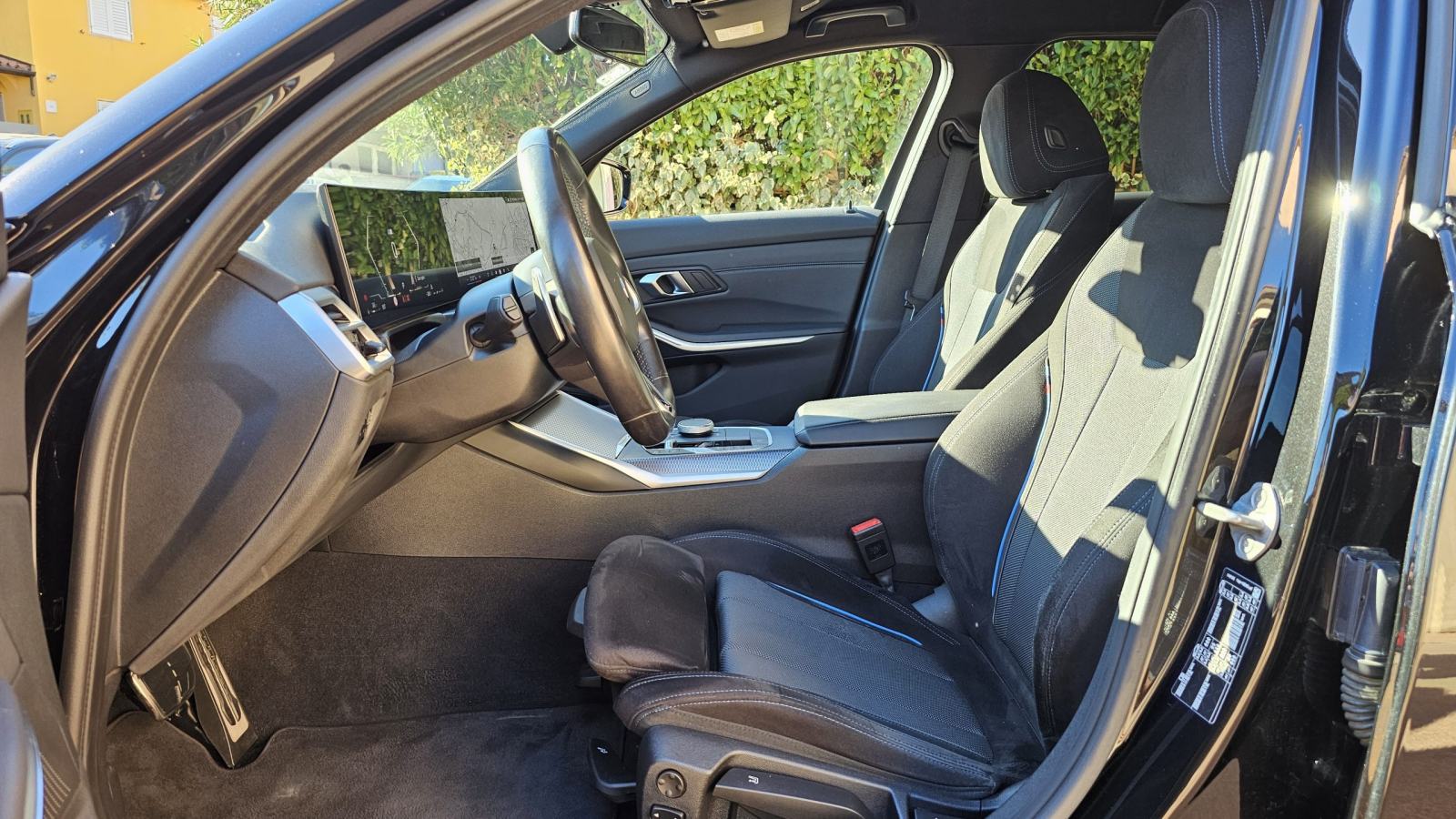 BMW 320D TOURING M-SPORT 2024 SERVISNA TVORNIČKO JAMSTVO, fotografija 14