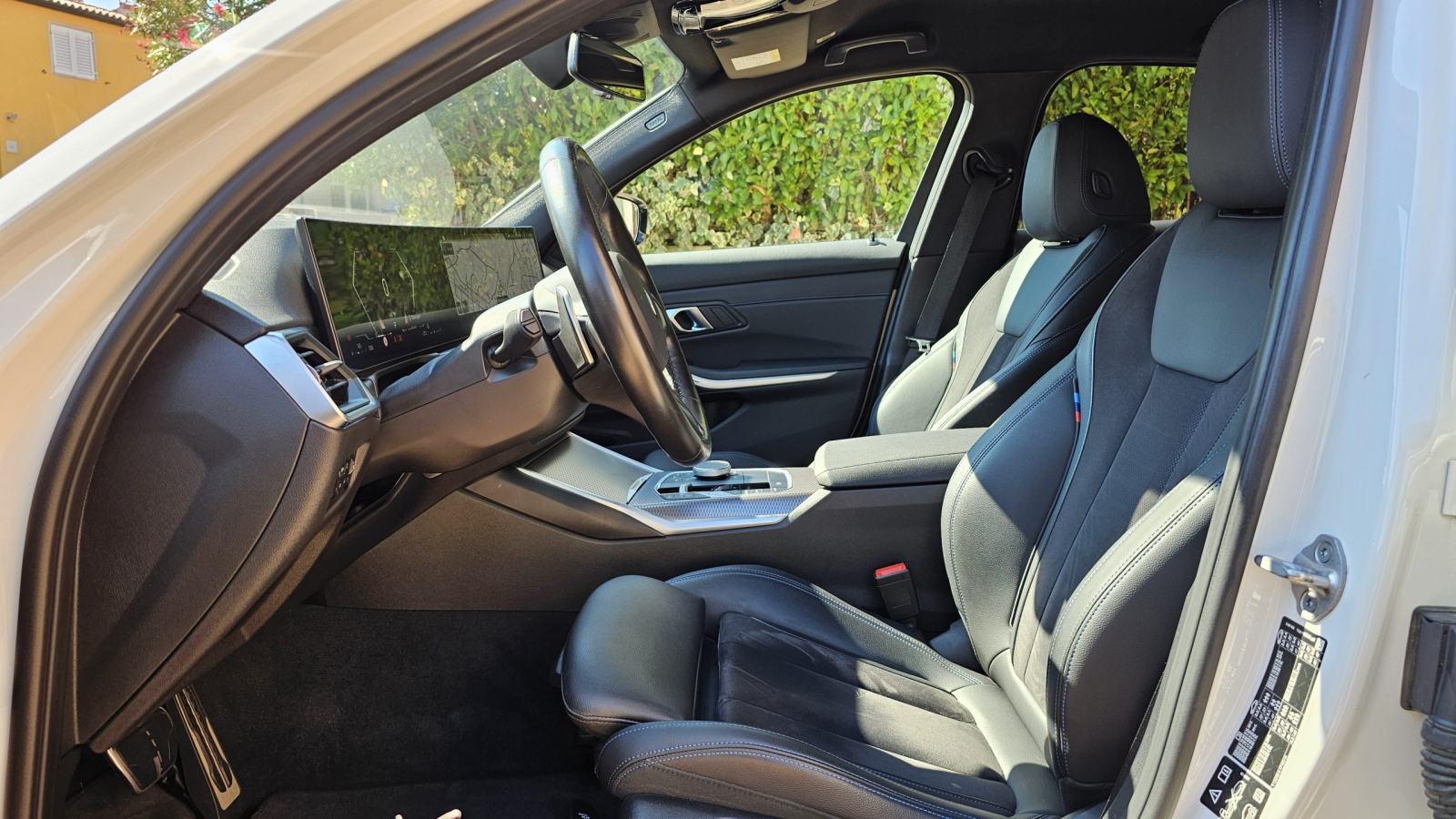BMW 320D X-DRIVE 2024 M-SPORT LCI SERVISNA JAMSTVO, fotografija 14