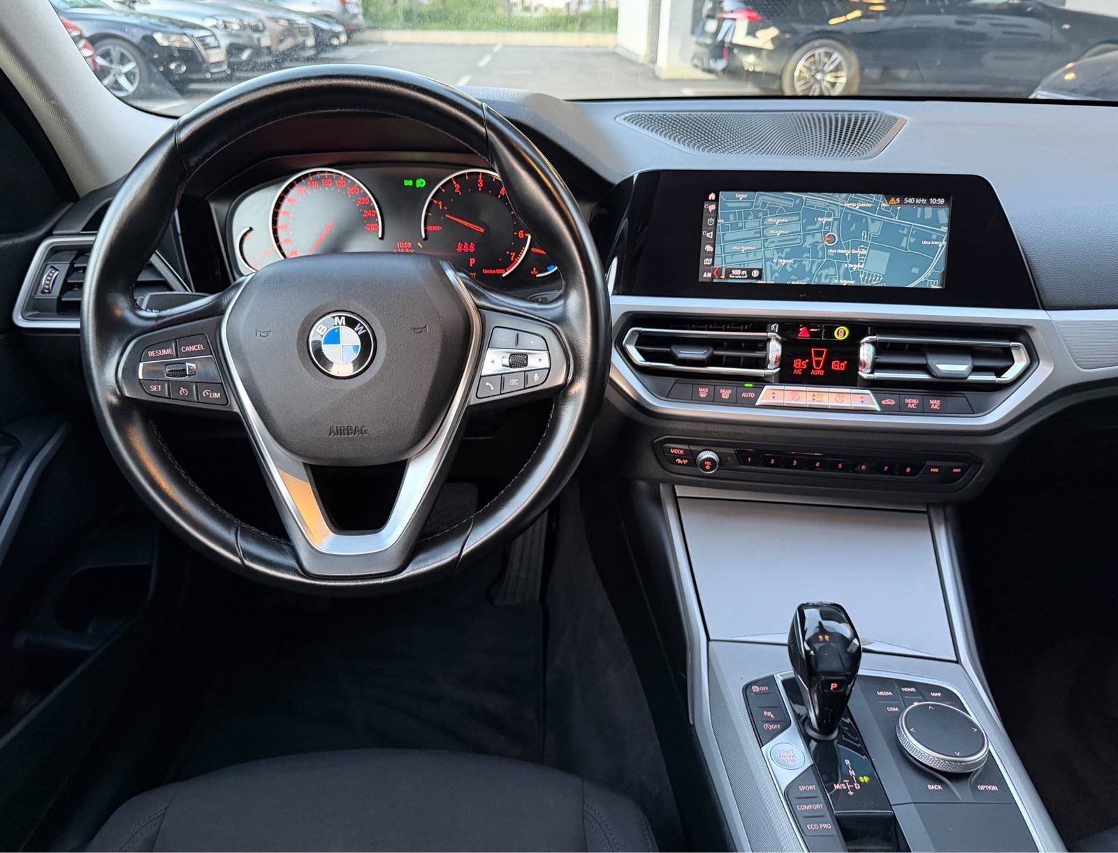 BMW 320i M G20 Shadowline sa Šiberom, fotografija 13