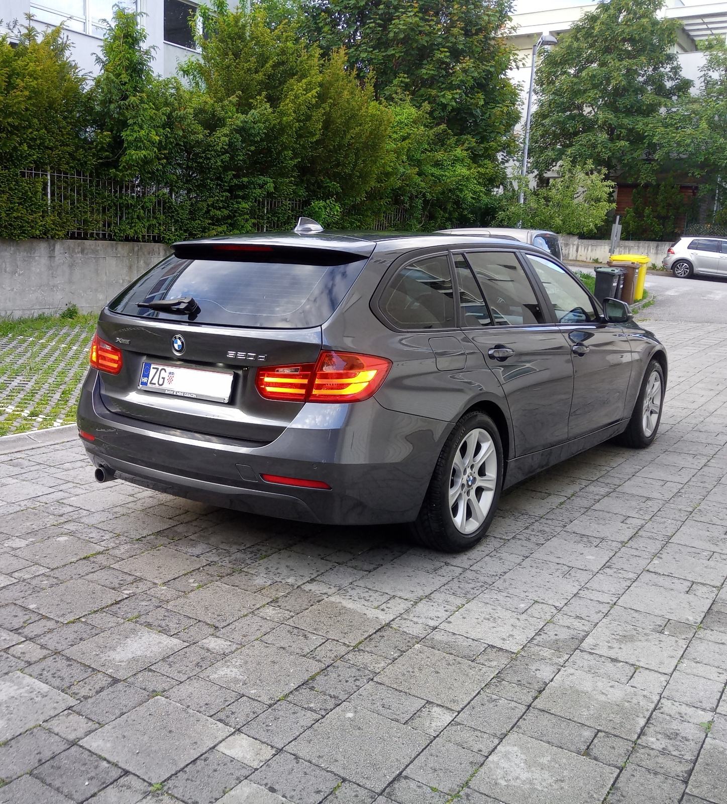 BMW 320xd automatik Xdrive IZVRSNO STANJE 185KS LED,NAVI,ALU,KOŽA,REG., fotografija 3