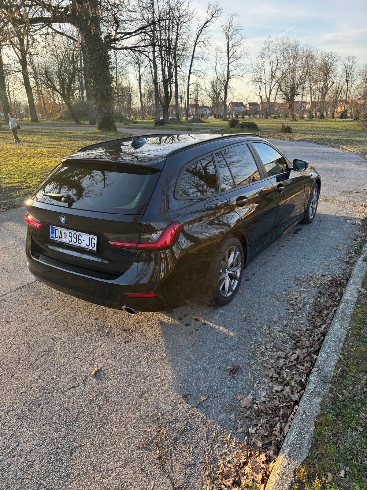 Prodajem BMW 320xd G21, 140kw automat. Rega 01/27/ZAMJENA SAMO ZA 4x4, fotografija 5