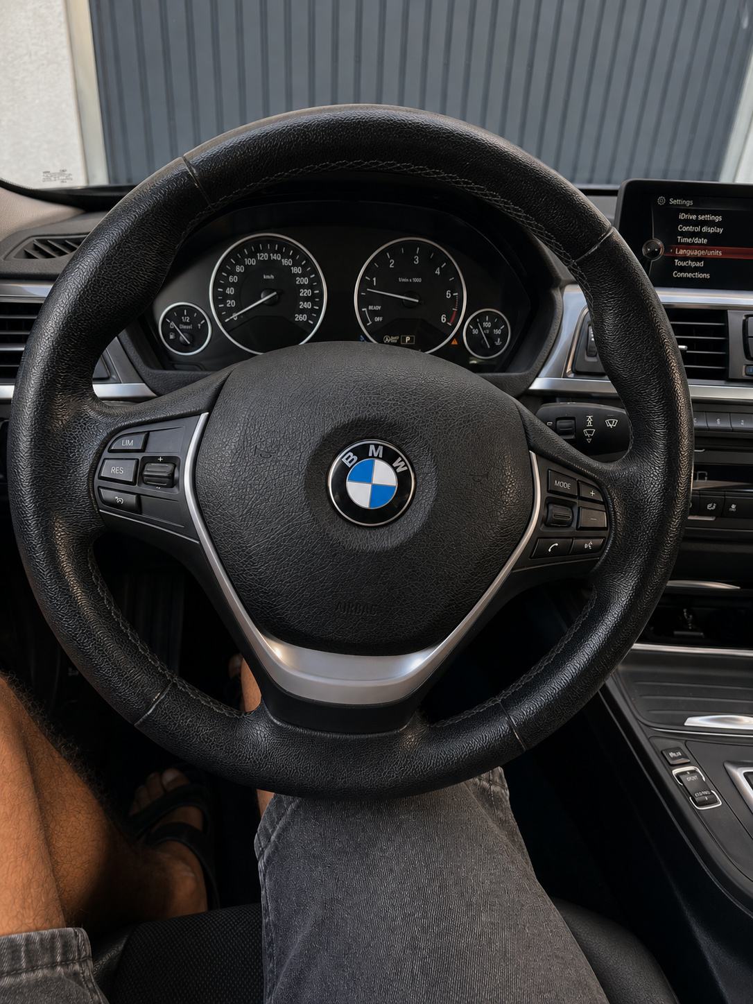 BMW 330D MODERN AUTOMATIK 2015 SERVISNA ODLIČAN POVOLJNO, fotografija 11