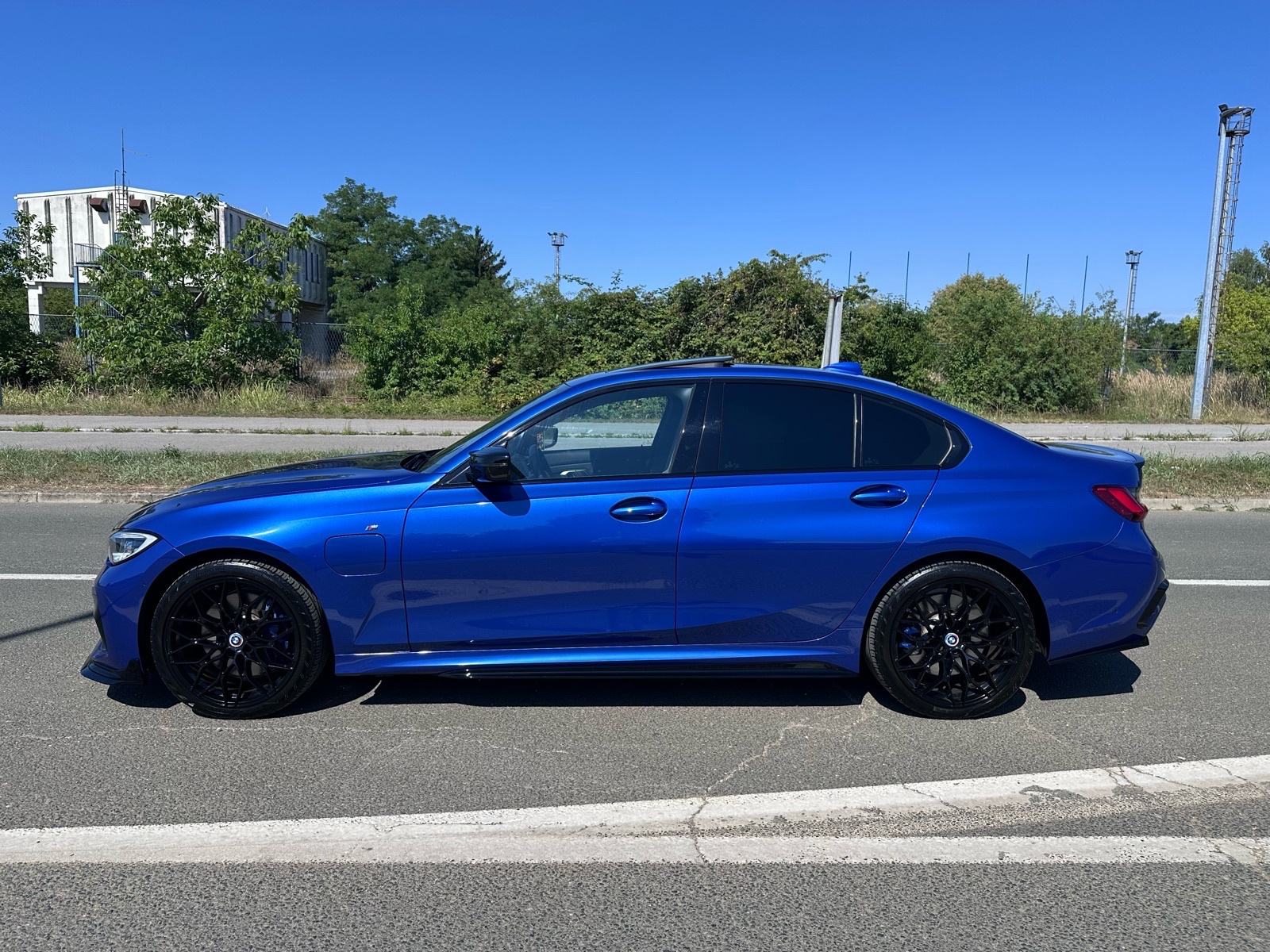 BMW 330e G20 M PAKET, 292KS, PORTIMAO BLUE, 2021, AUTOPILOT, fotografija 5