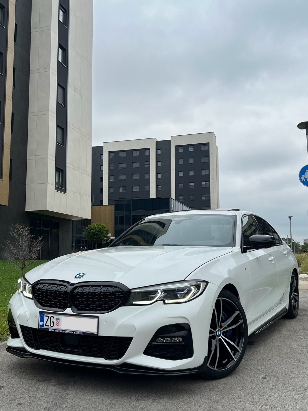 BMW 330i M Performance 2020, pogled izvana
