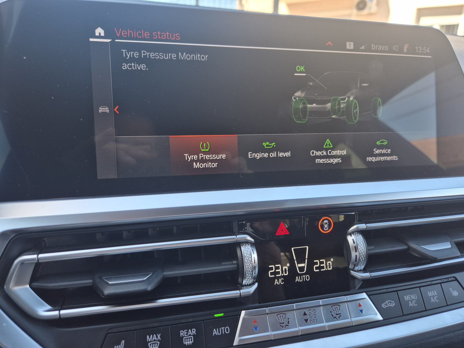 BMW 330i M sport *LASER*HUD*ACC*PANO*VIRTUAL*KEYLESS, fotografija 15