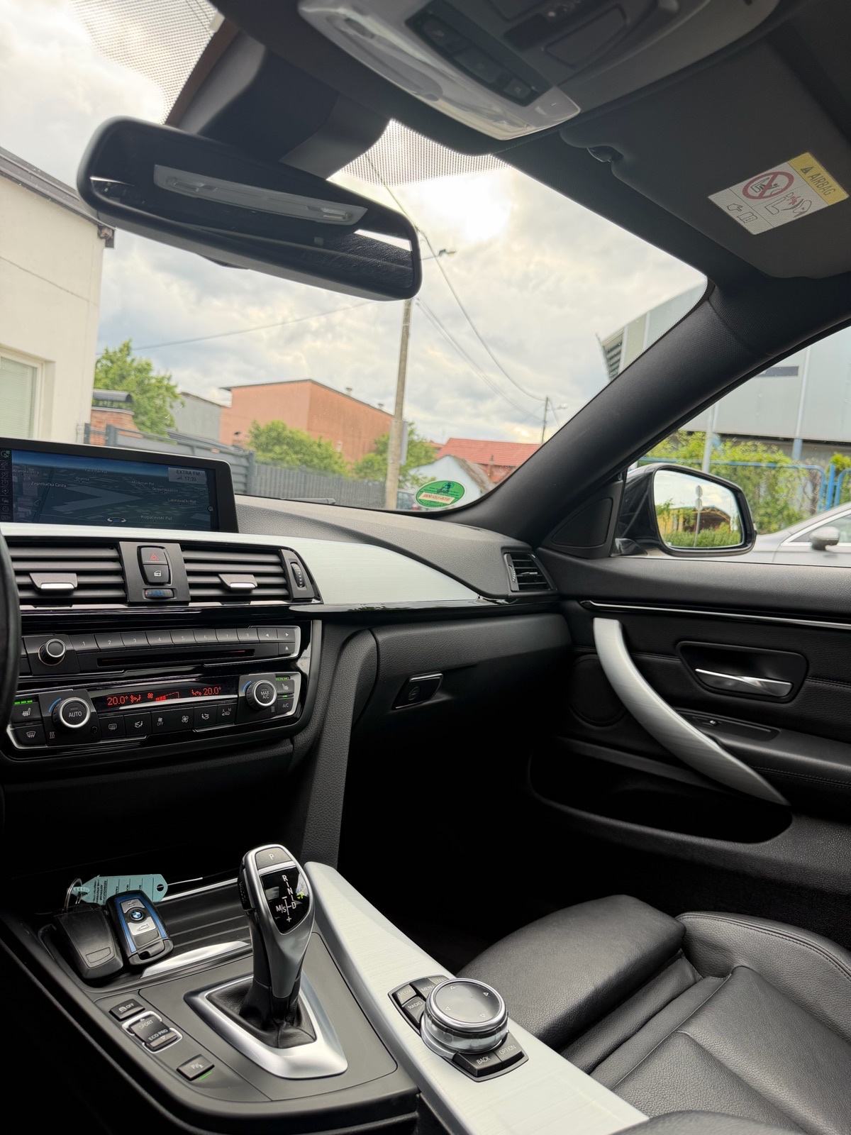 BMW 420d GRAN COUPE *M PAKET*FULL OPREMA*SIBER*KOZA*SVI SERVISI BMW*, fotografija 13