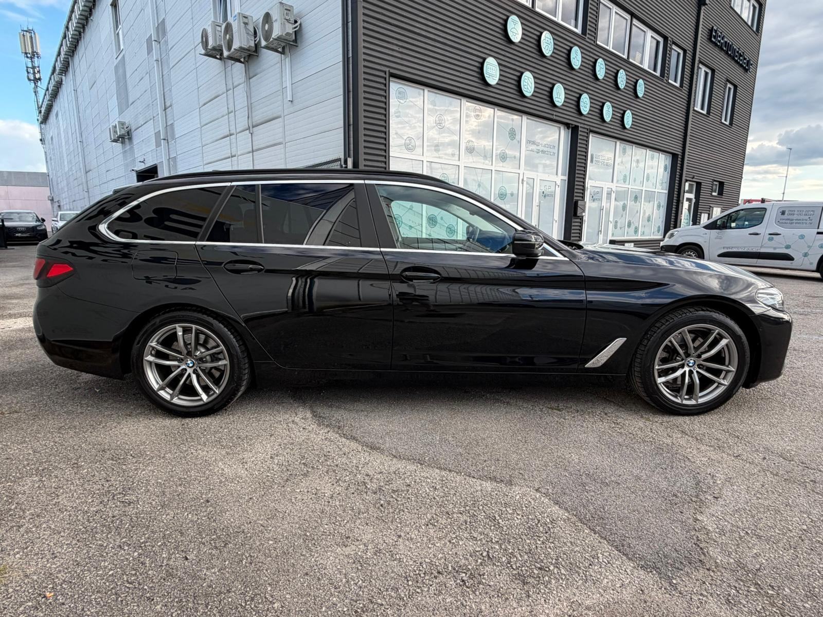 BMW 5 Touring 520d “, fotografija 6
