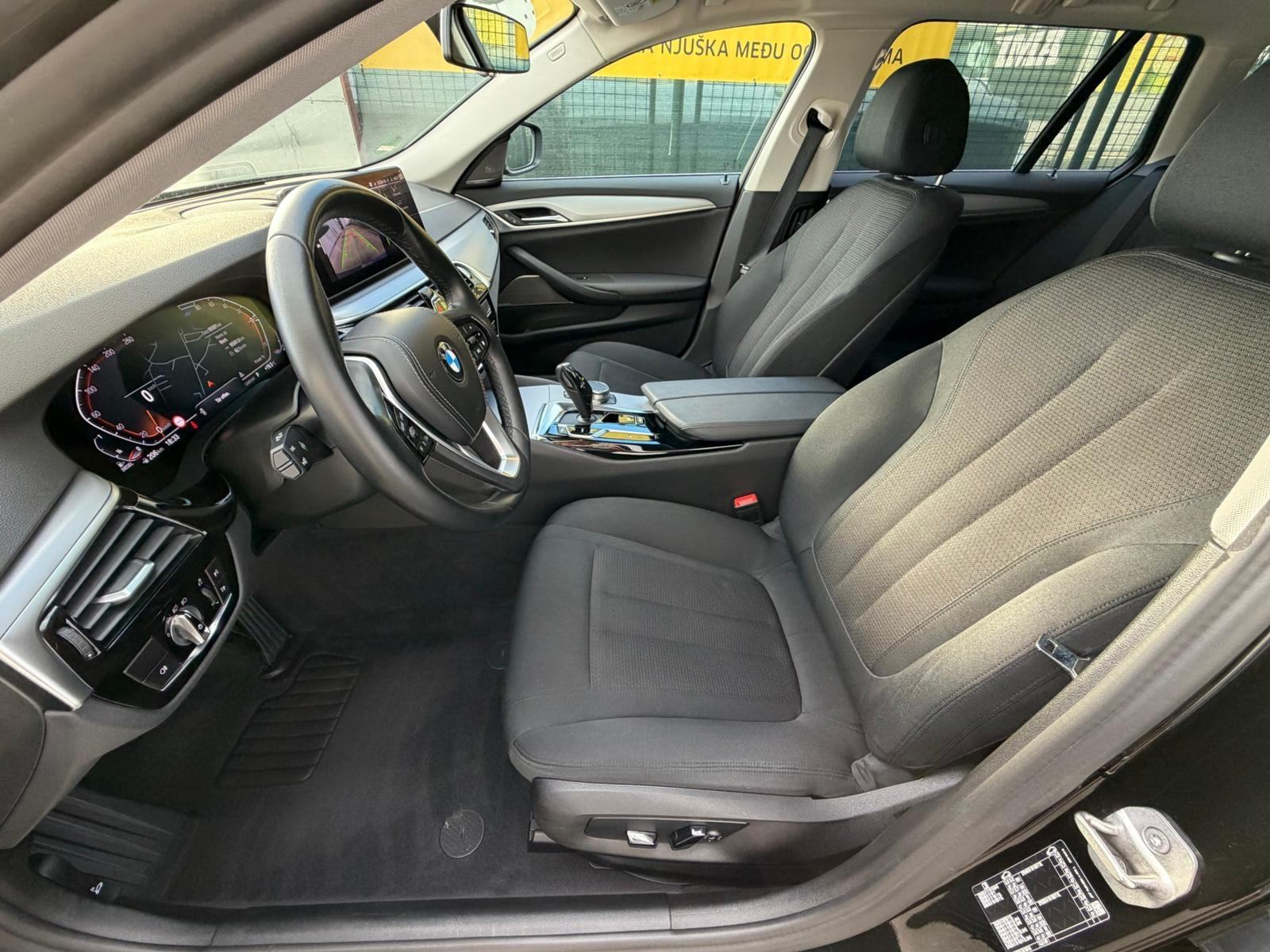 BMW 5 Touring 520d “, fotografija 13