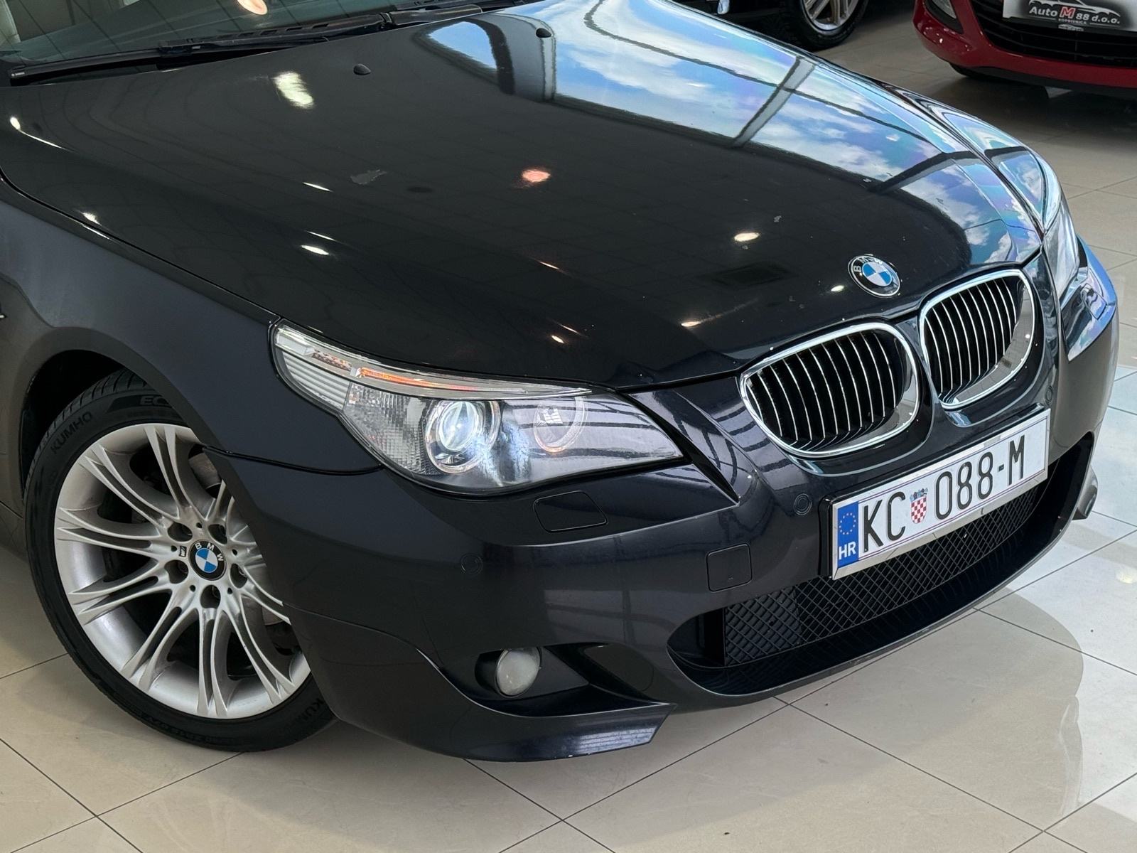 BMW 520 D⭐️REG3/27⭐️M PAKET⭐️SERVISNA⭐️VLASNIK 10 GODINA⭐️, fotografija 4