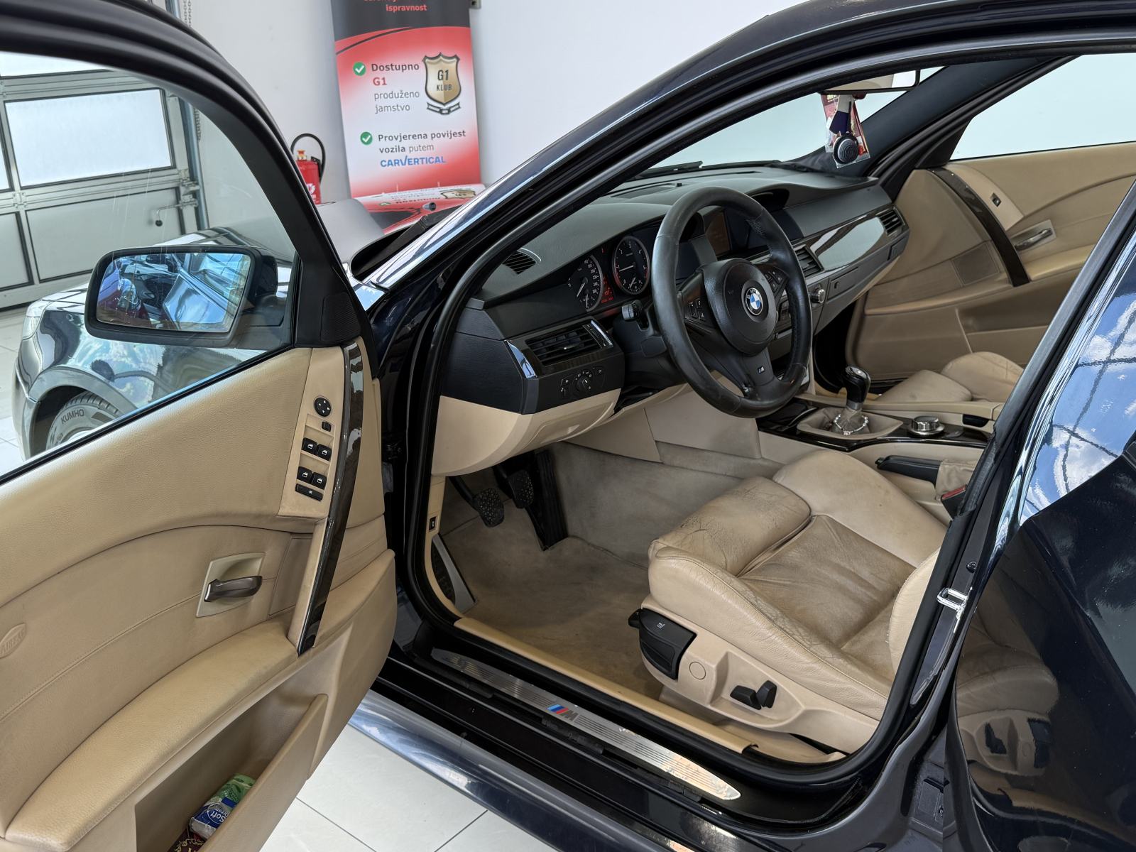 BMW 520 D⭐️REG3/27⭐️M PAKET⭐️SERVISNA⭐️VLASNIK 10 GODINA⭐️, fotografija 15