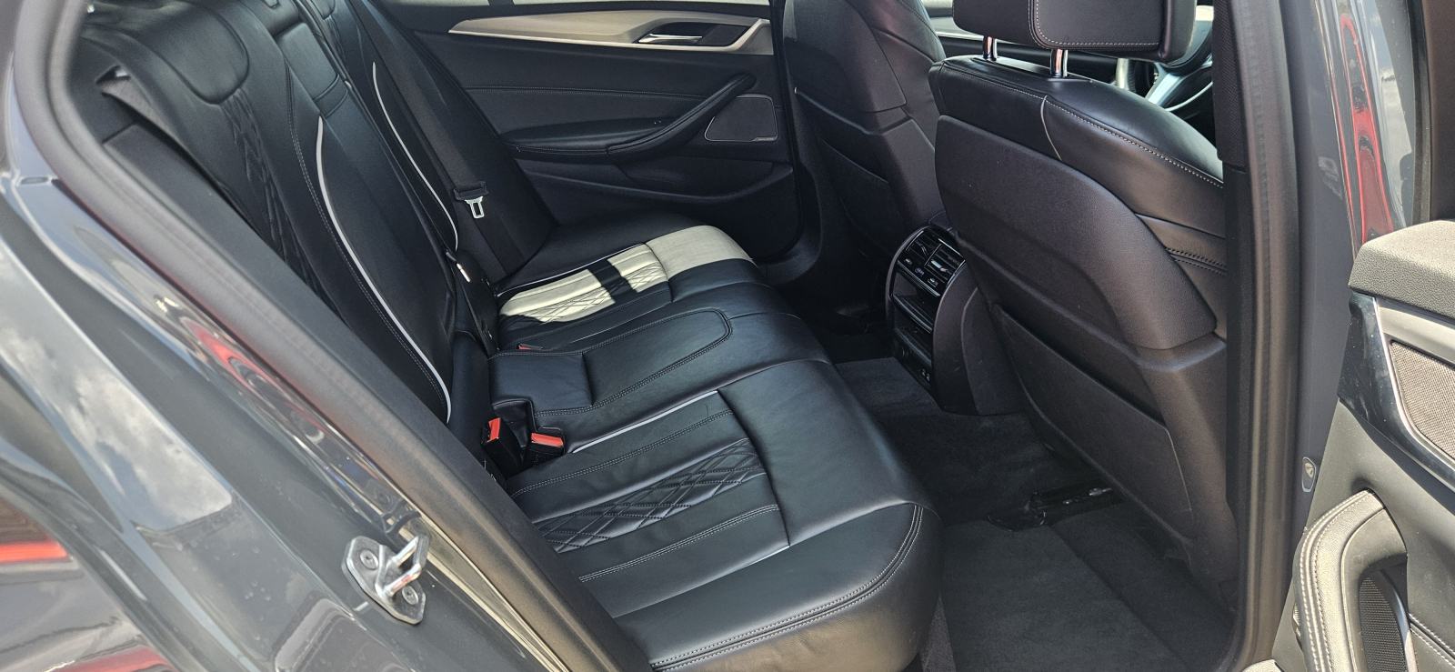 BMW 520 M SPORT DIZEL+HEV HARMAN KAMERA 360°, fotografija 19