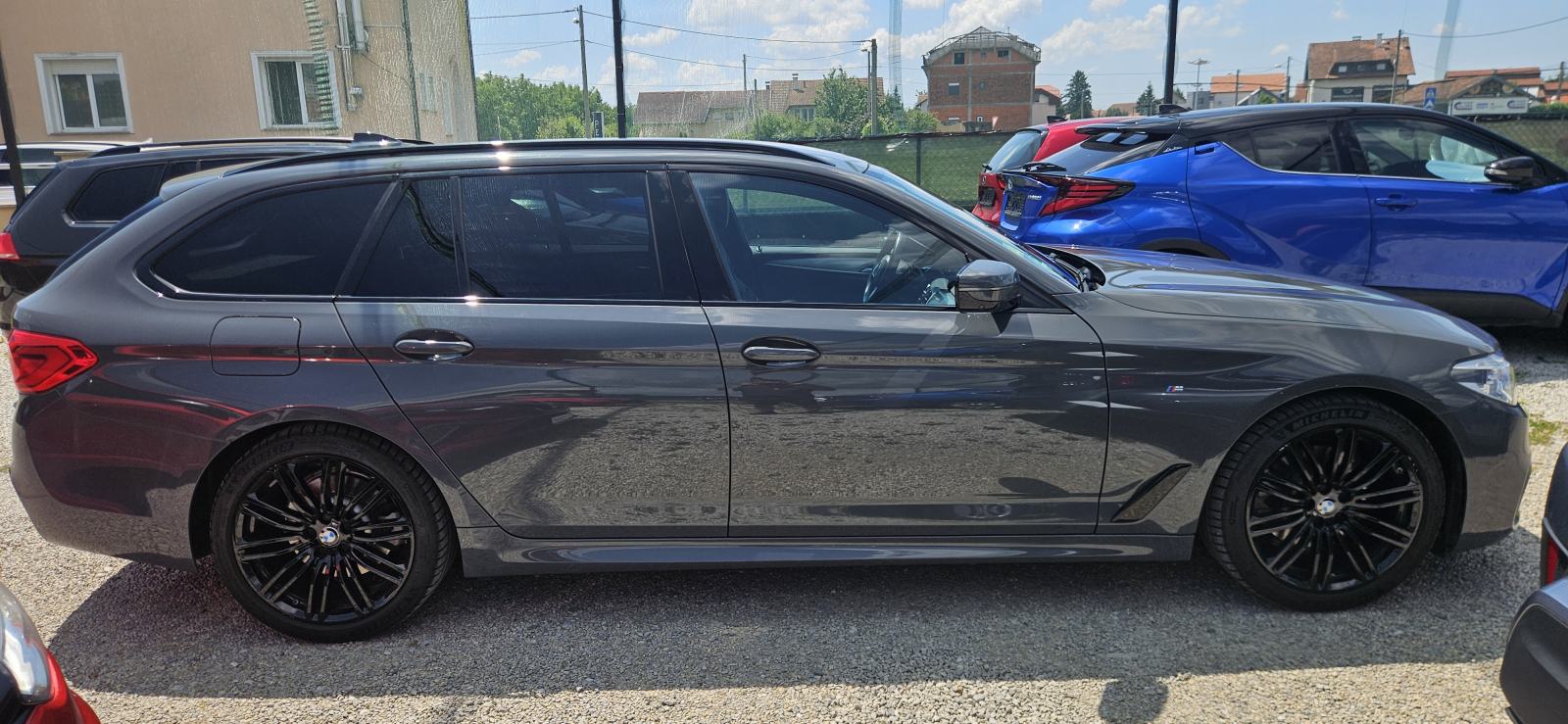 BMW 520 M SPORT DIZEL+HEV HARMAN KAMERA 360°, fotografija 4