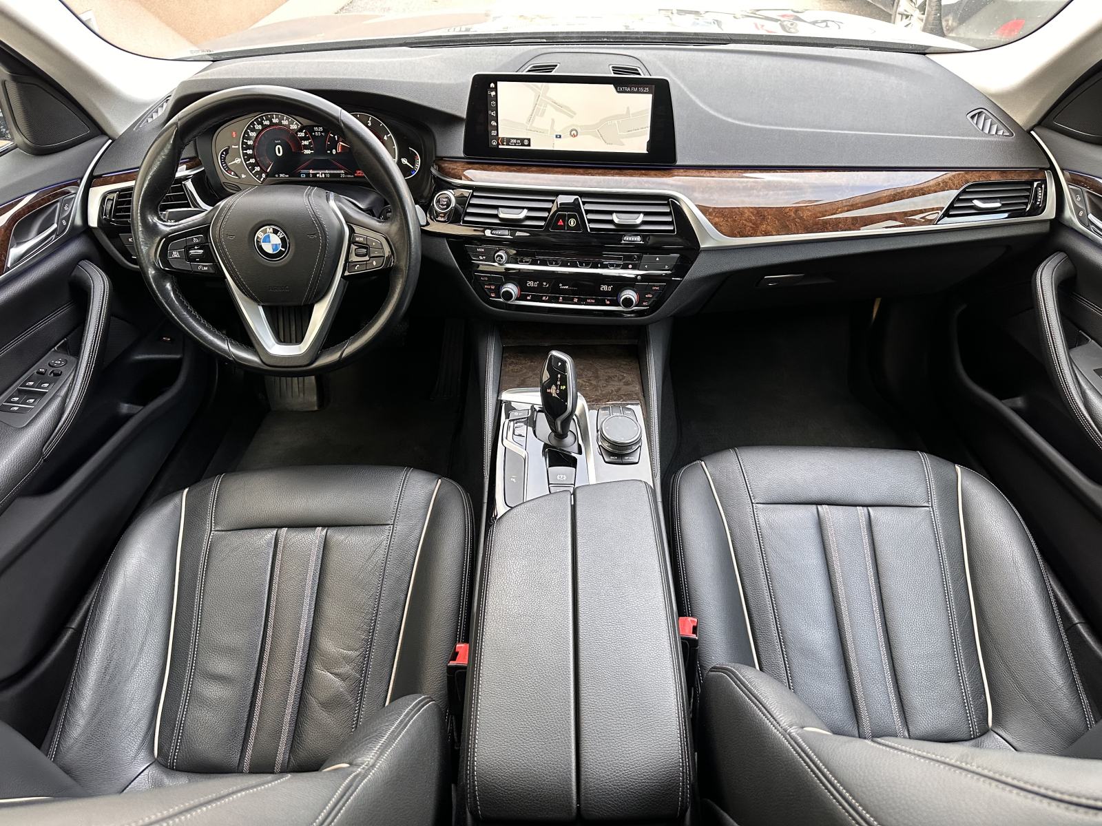 BMW 520d,2018.god.reg.12/26.god.Luxury-line,NAVI,LED,KOŽA,LEASING!!!!!, fotografija 4