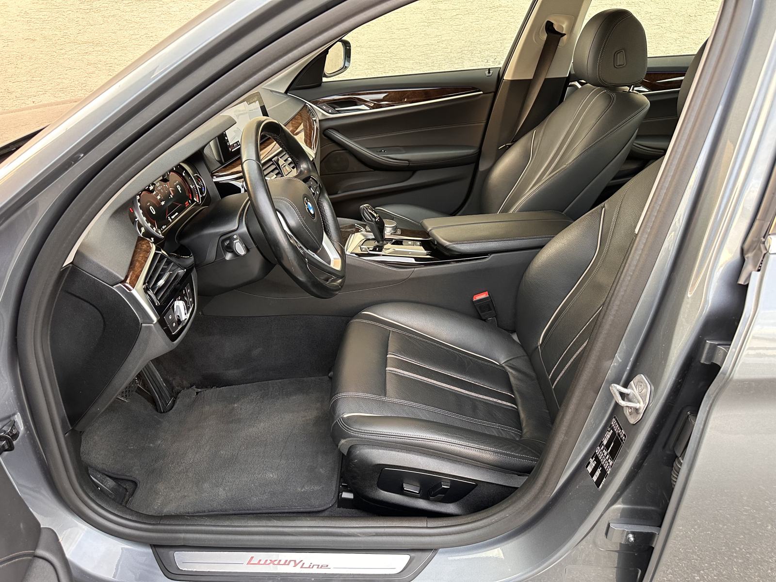 BMW 520d,2018.god.reg.12/26.god.Luxury-line,NAVI,LED,KOŽA,LEASING!!!!!, fotografija 15