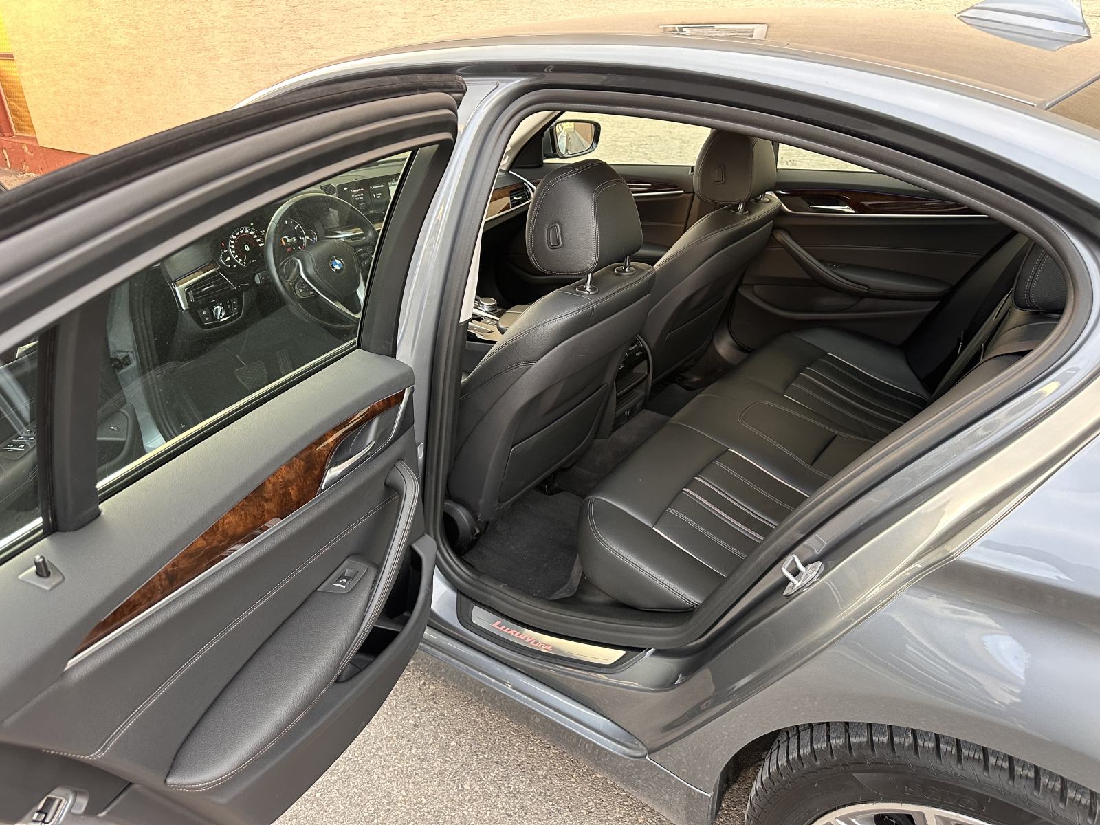 BMW 520d,2018.god.reg.12/26.god.Luxury-line,NAVI,LED,KOŽA,LEASING!!!!!, fotografija 17