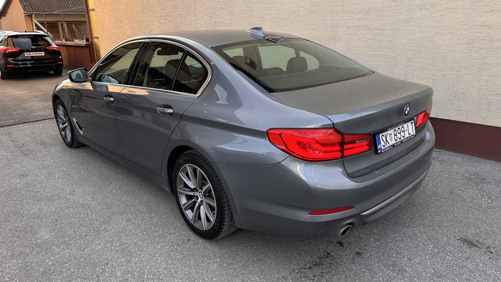 BMW 520d,2018.god.reg.12/26.god.Luxury-line,NAVI,LED,KOŽA,LEASING!!!!!, fotografija 18