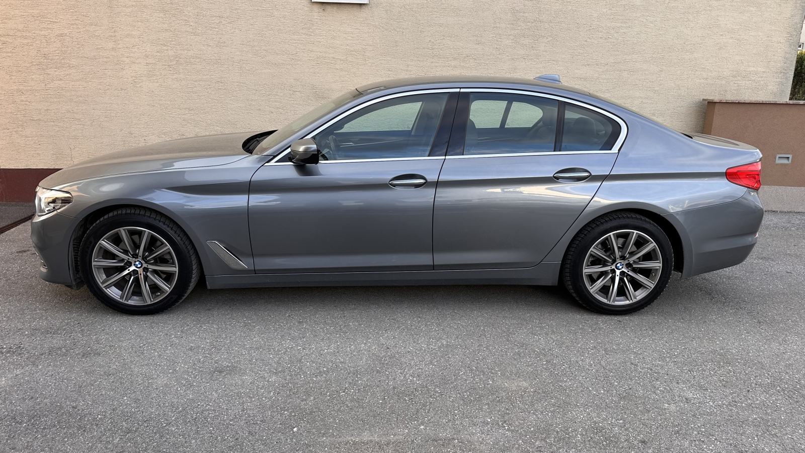 BMW 520d,2018.god.reg.12/26.god.Luxury-line,NAVI,LED,KOŽA,LEASING!!!!!, fotografija 19
