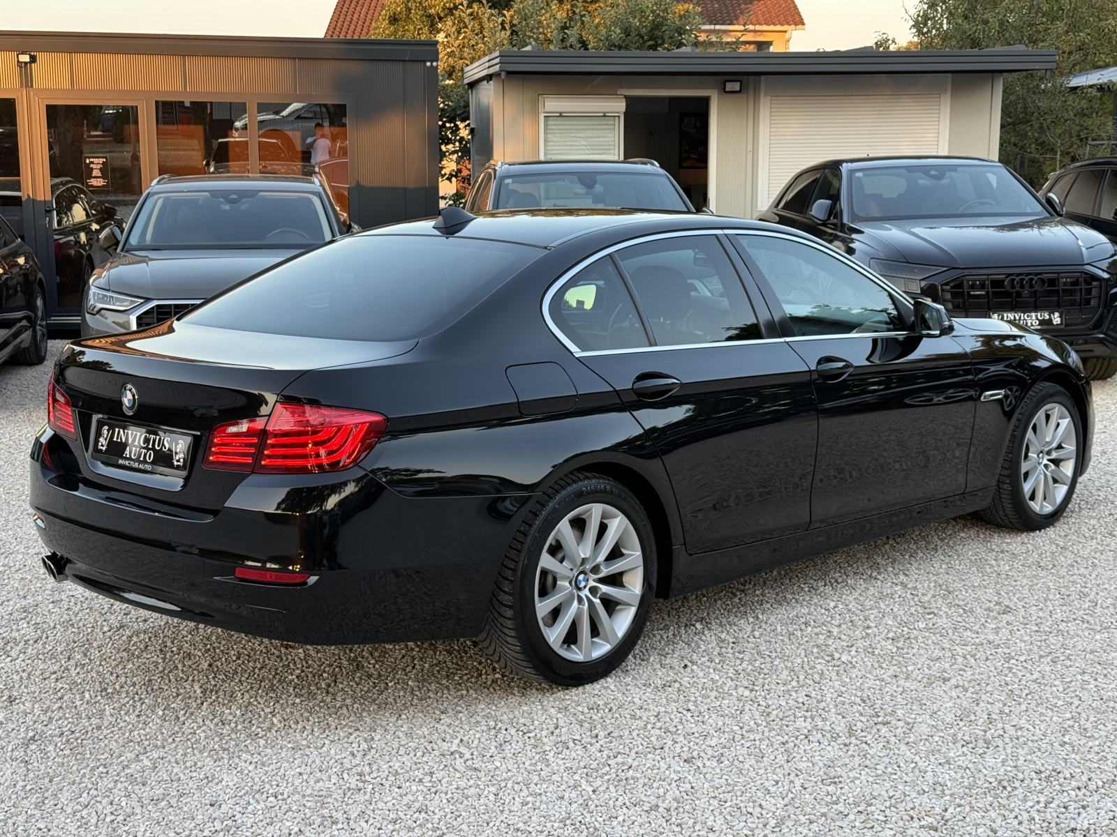 BMW 520d Business, 2014. Godina, Automatic - REG - ŠIBER - KOŽA - NAVI, pogled izvana - slika 4