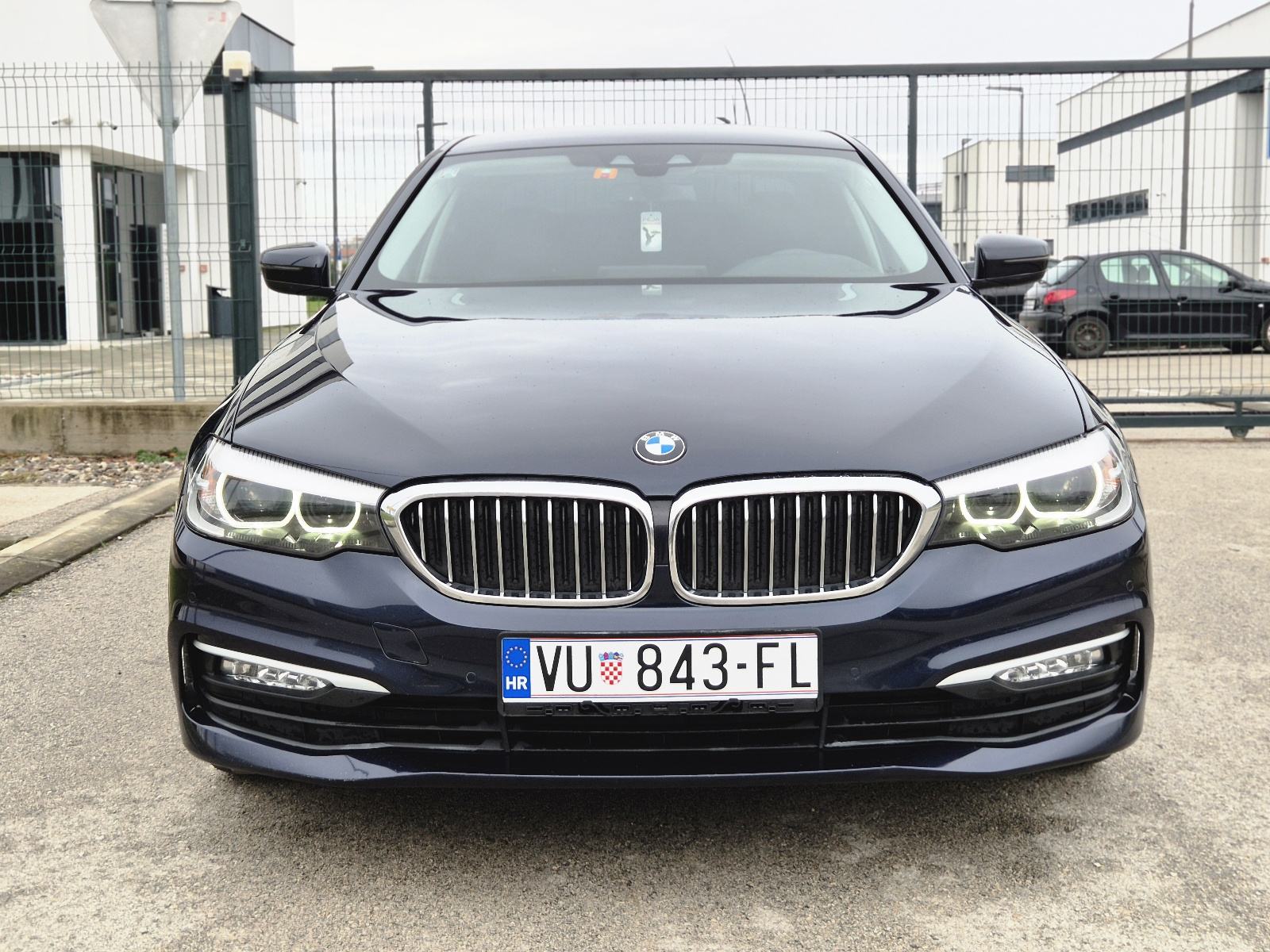 BMW 520d EfficientDynamics 2018 • TOP STANJE • Odlična oprema •, pogled izvana - slika 4