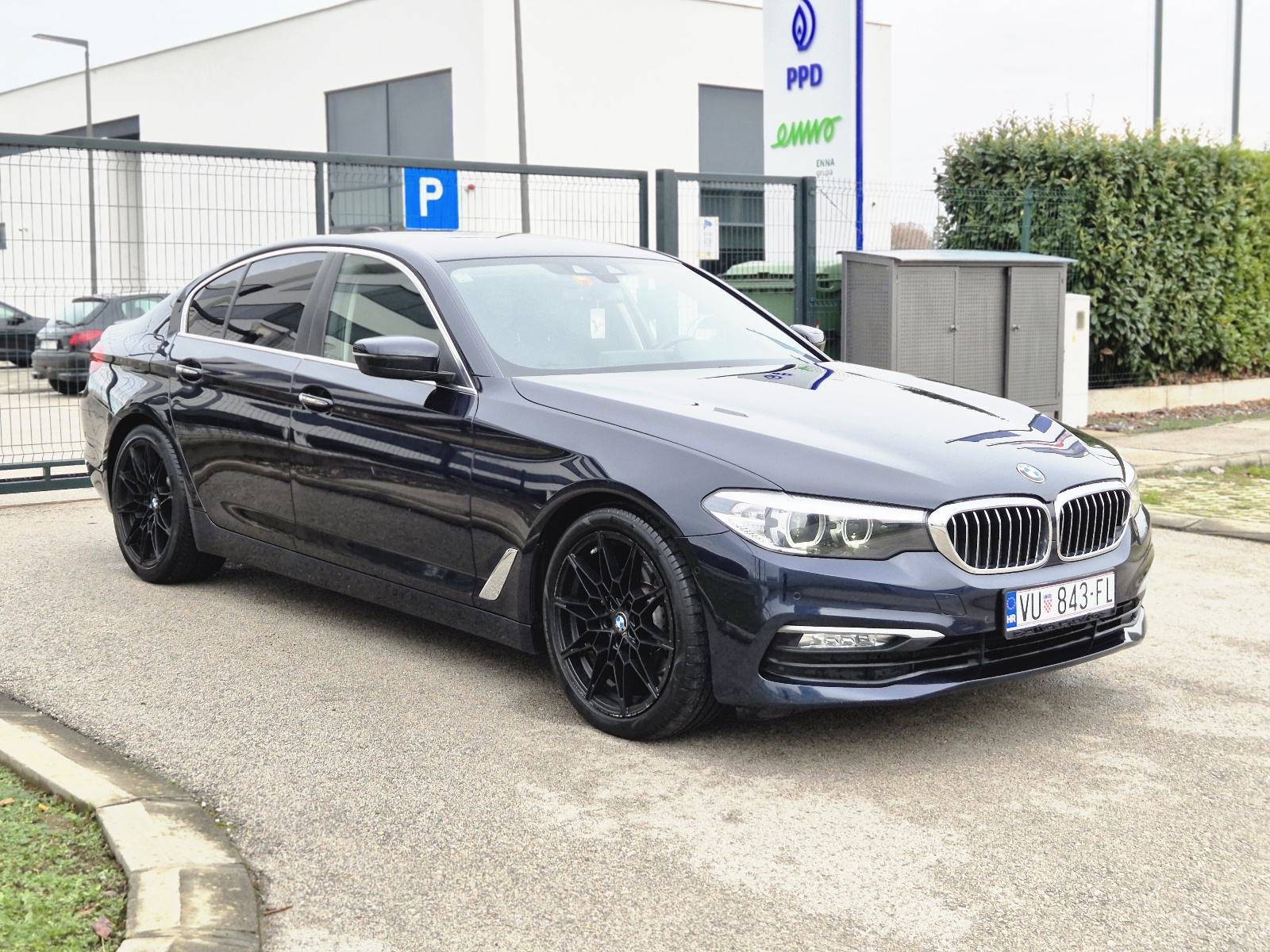 BMW 520d EfficientDynamics 2018 • TOP STANJE • Odlična oprema •, fotografija 6